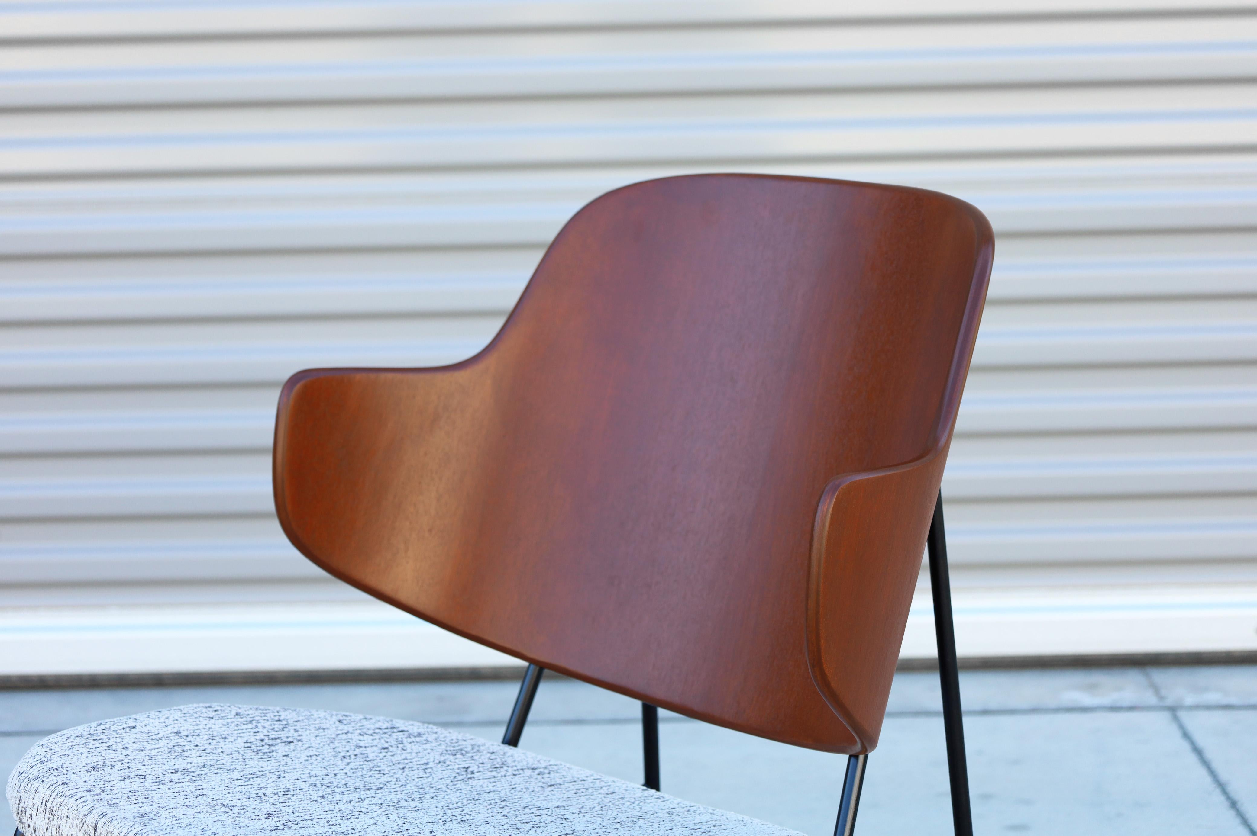 1950s Mid Century Penguin Chairs by Kofod Larsen for Selig- Set of 2 im Angebot 3