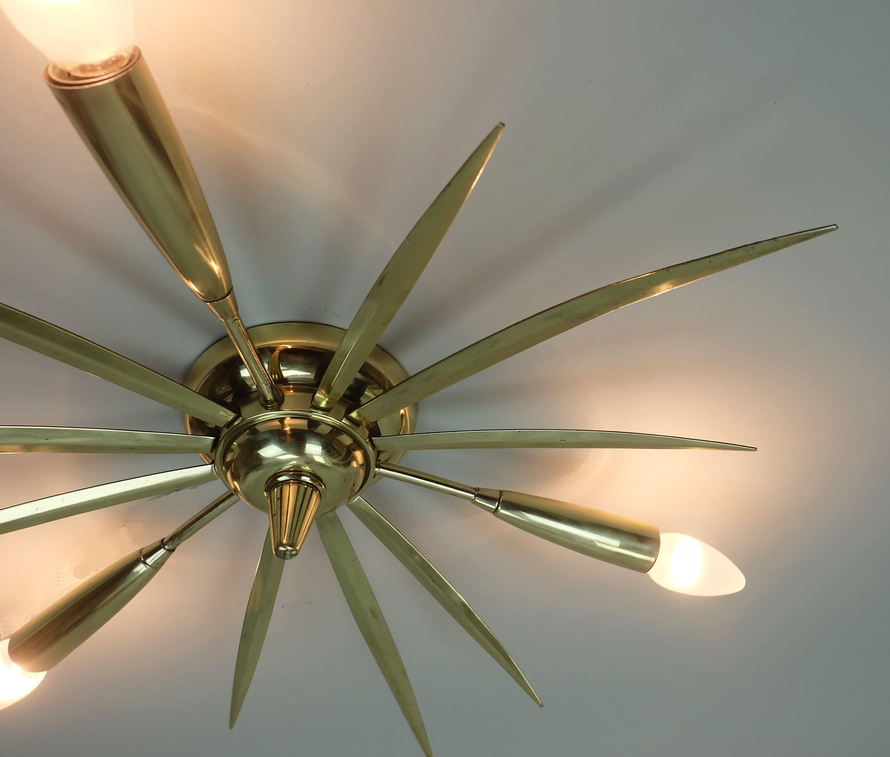 1950er Jahre Mitte des Jahrhunderts Sputnik 3-Licht Messing FLUSH MOUNT im Angebot 1