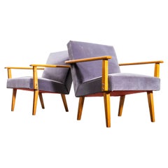 Sillones Grises Tapizados De Los Años 50 Con Brazos Rectos