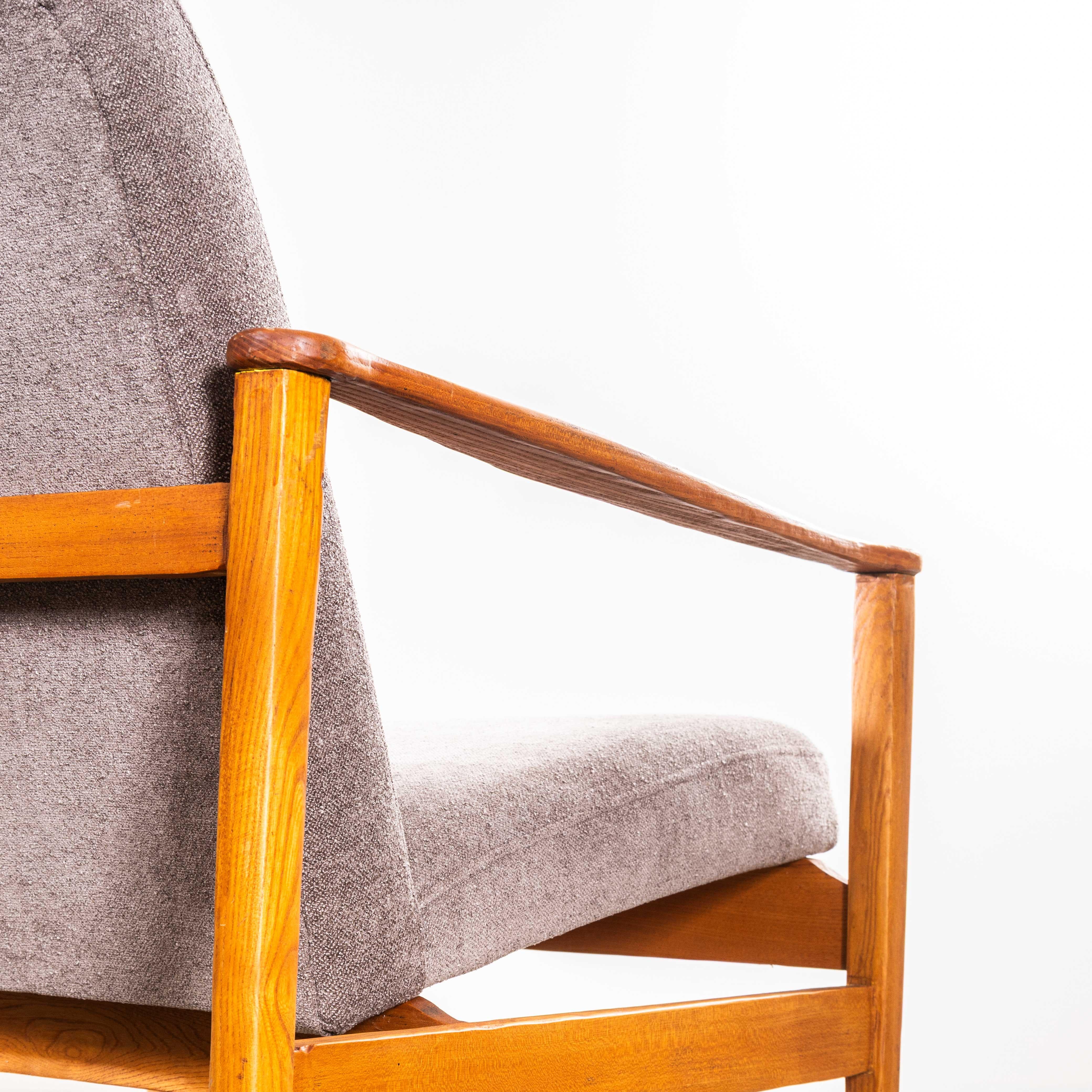 Fauteuils en coton brossé gris des années 50 avec accoudoirs droits en vente 3