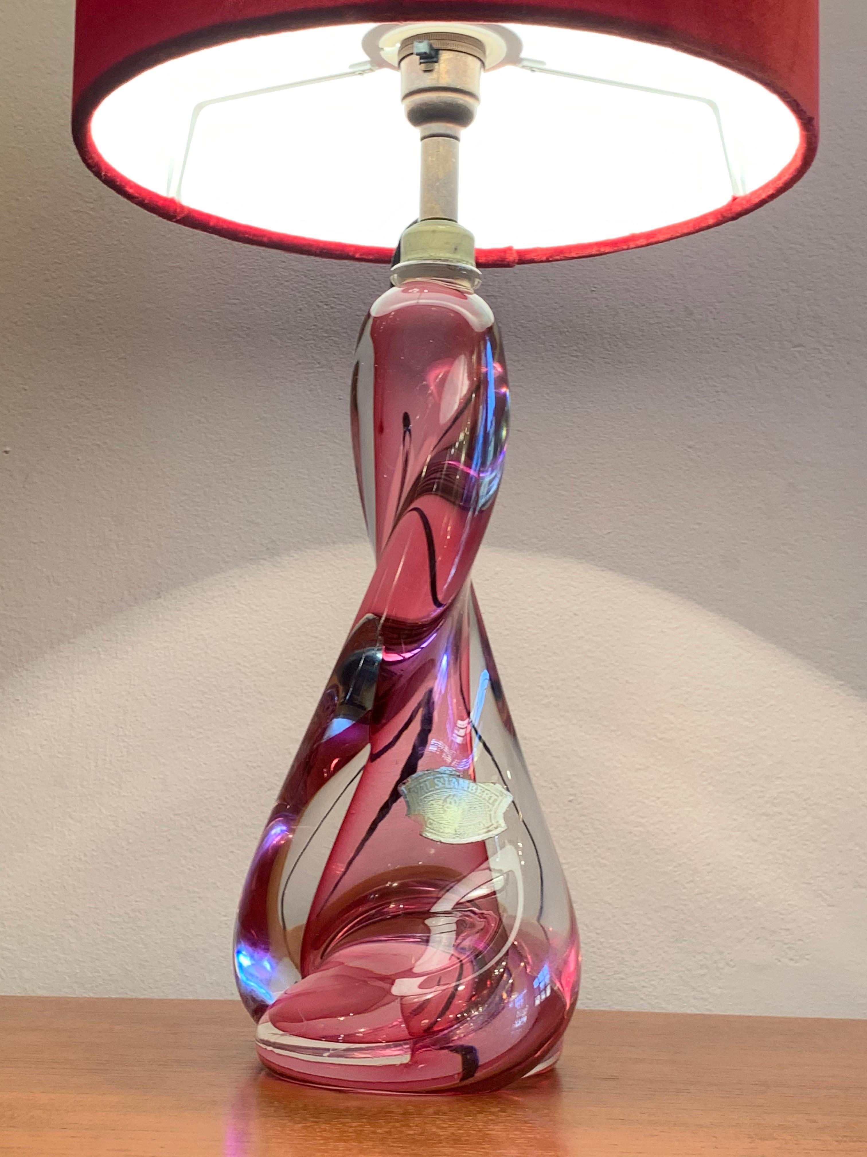 Belgian 1950s Midcentury Val St Lambert Twisted Pink and Clear Glass Lamp Base Inc Shade