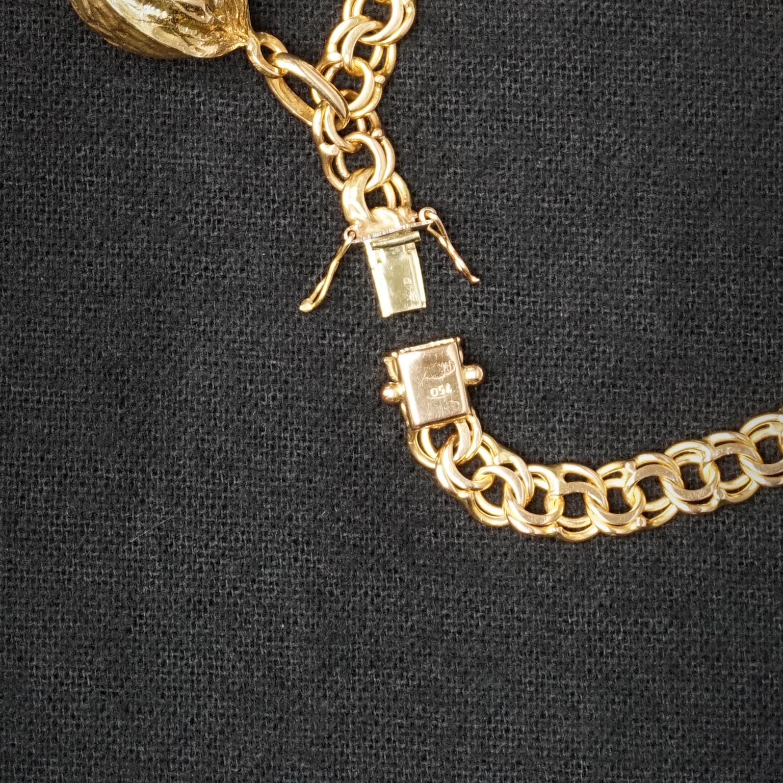 1950s Midcentury Classic Double Link 18-Karat Gold Charm Bracelet with Nut Charm 1