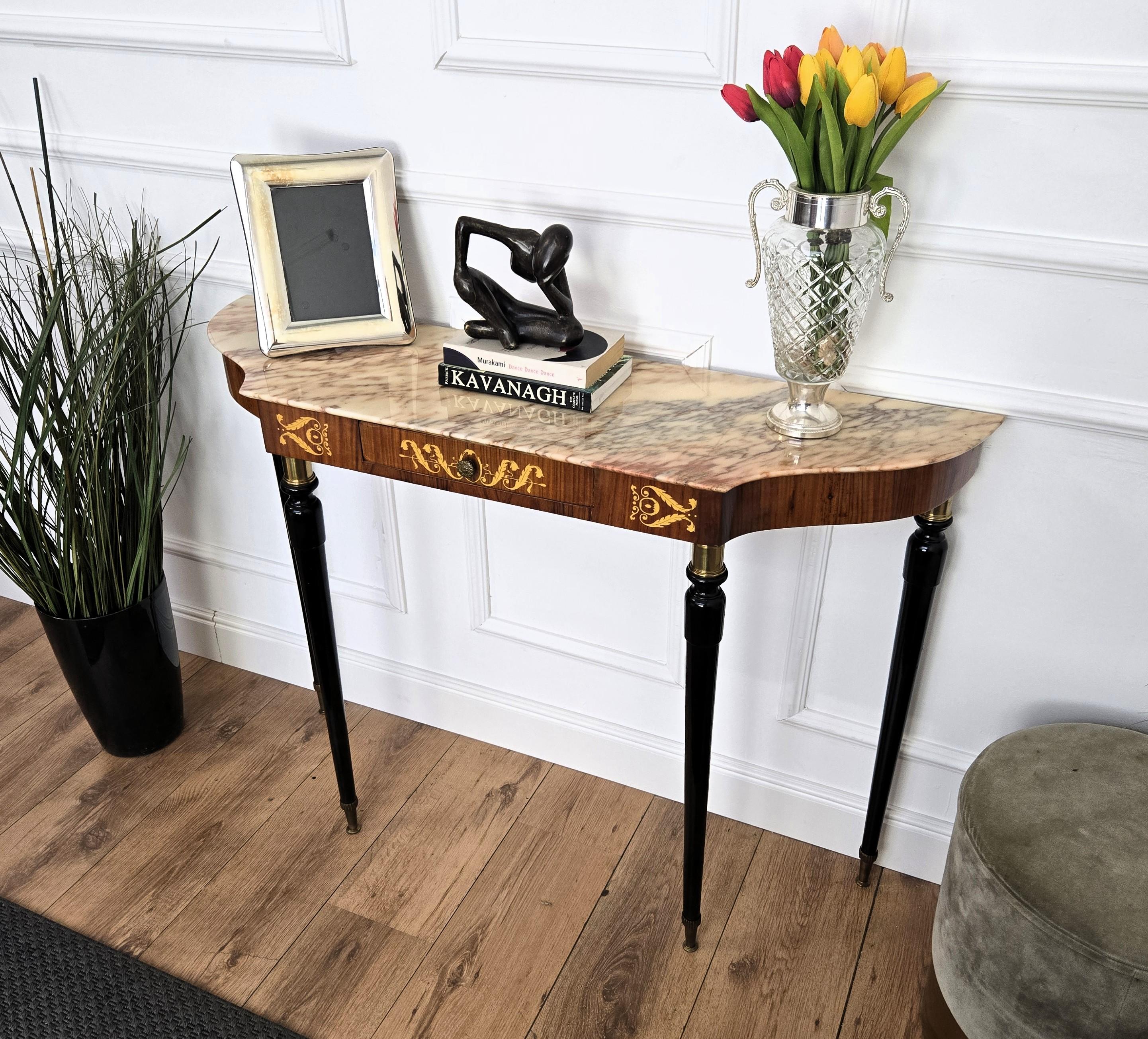 1950s Midcentury Italian Black Wood Brass Wall Console Table with Marble Top In Good Condition For Sale In Carimate, Como