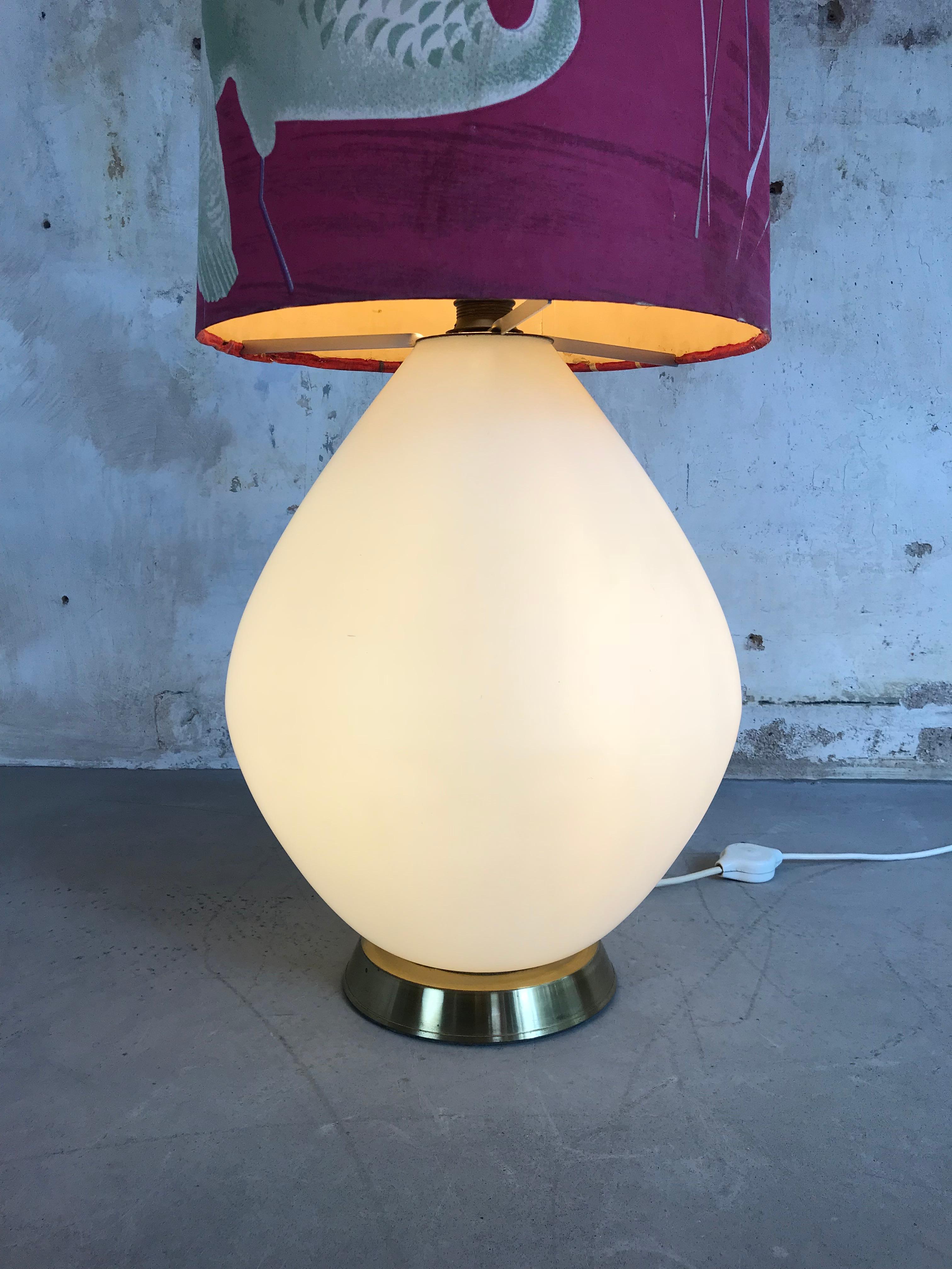 1950s Midcentury Large Opaline Glass Floor Lamp Original Shade with Cranes For Sale 1