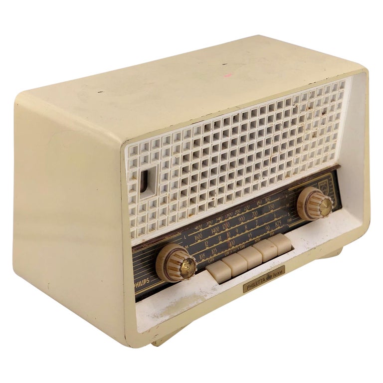 1950s Midcentury Shortwave Radio by Phillips For Sale