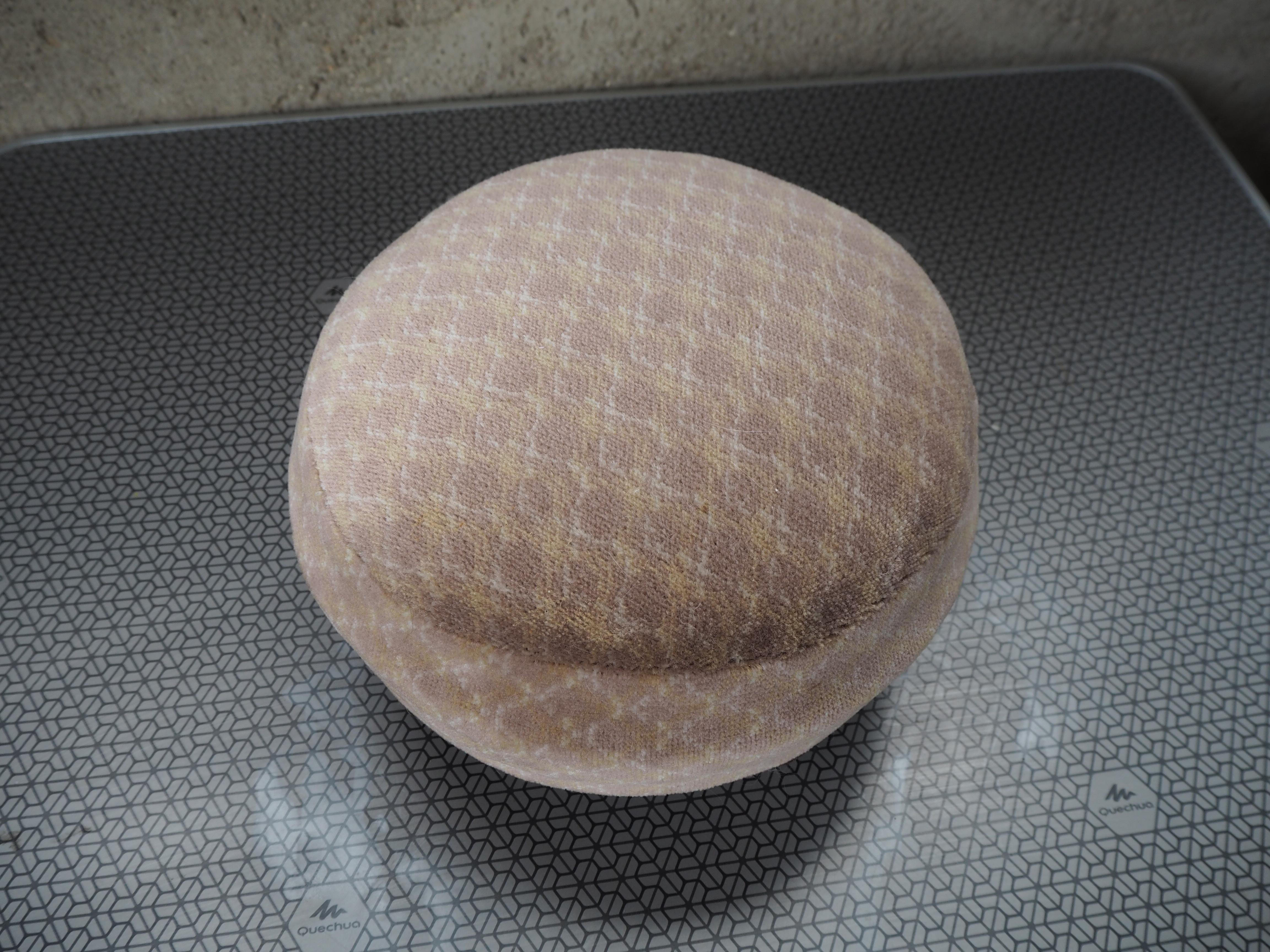 alles im Originalzustand
Gebrauchsspuren
Nur 17x17x17 cm