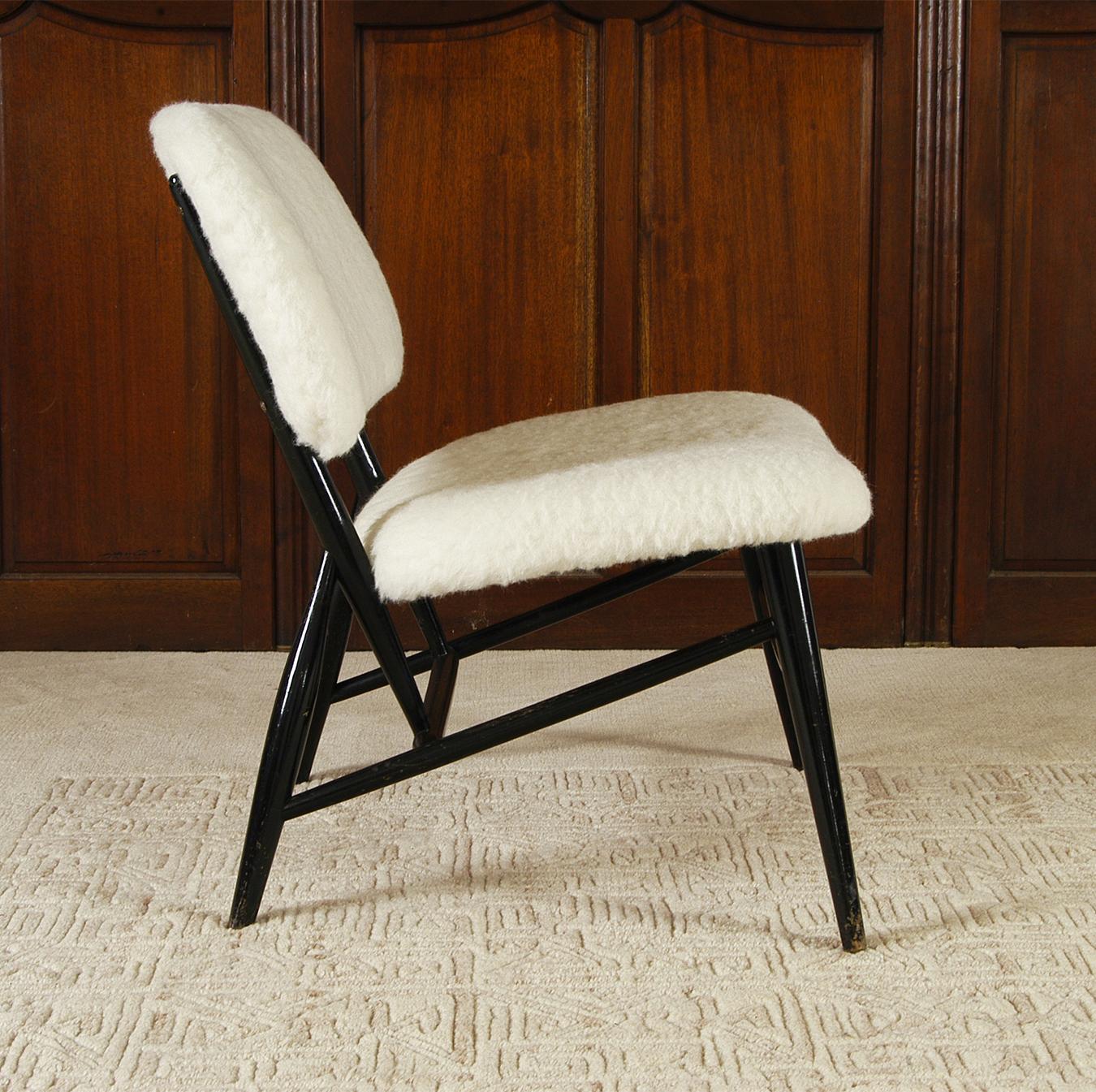 20th Century 1950s White Wool Ebonised Midcentury Swedish Alf Svensson Hygge Fireside Chair