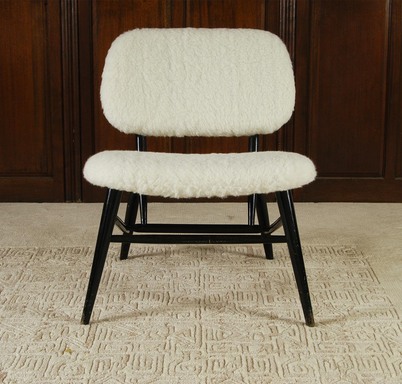 1950s White Wool Ebonised Midcentury Swedish Alf Svensson Hygge Fireside Chair 1