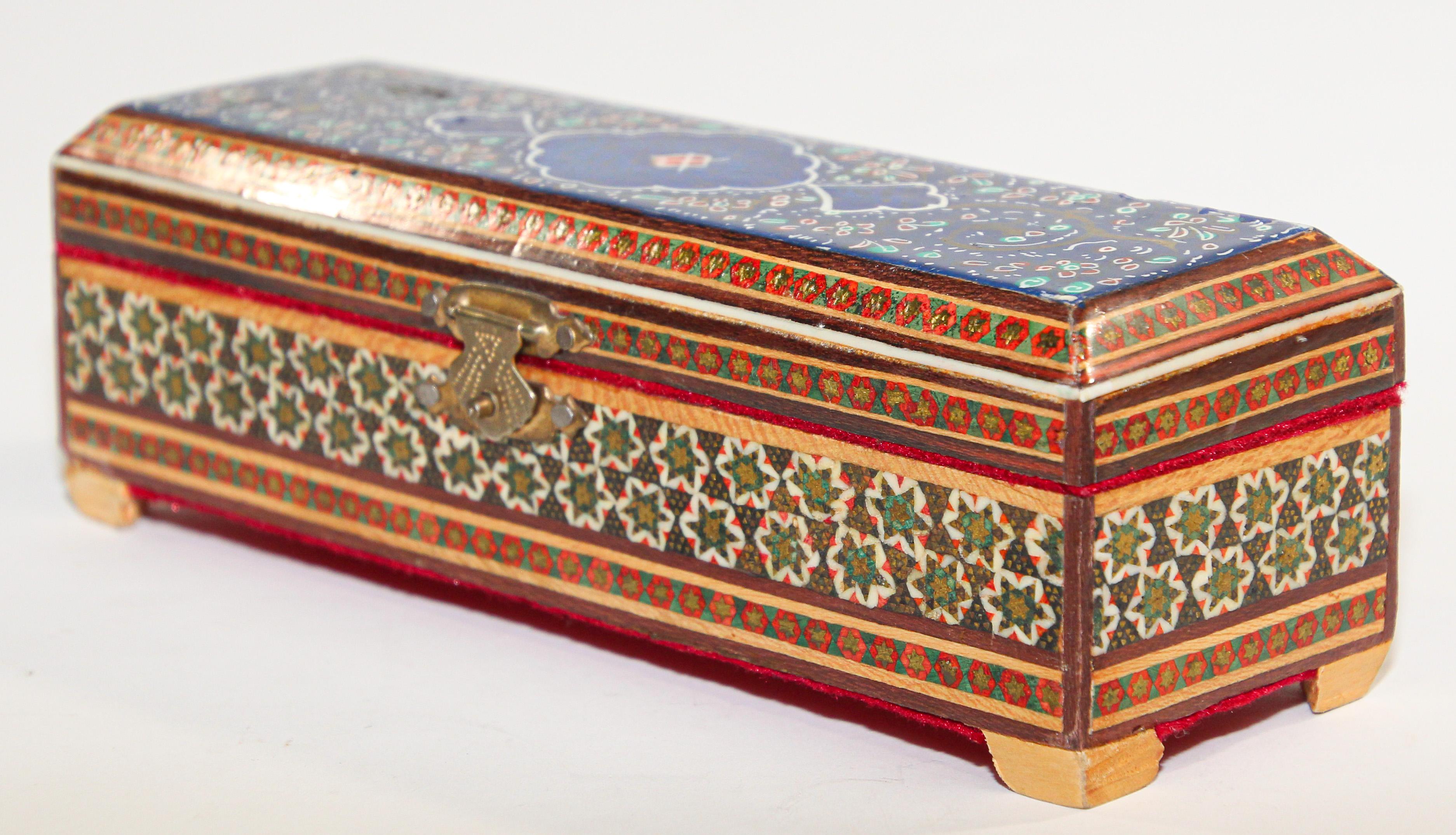 Lebanese 1950s Middle Eastern Moorish Inlaid Jewelry Trinket Mosaic Box