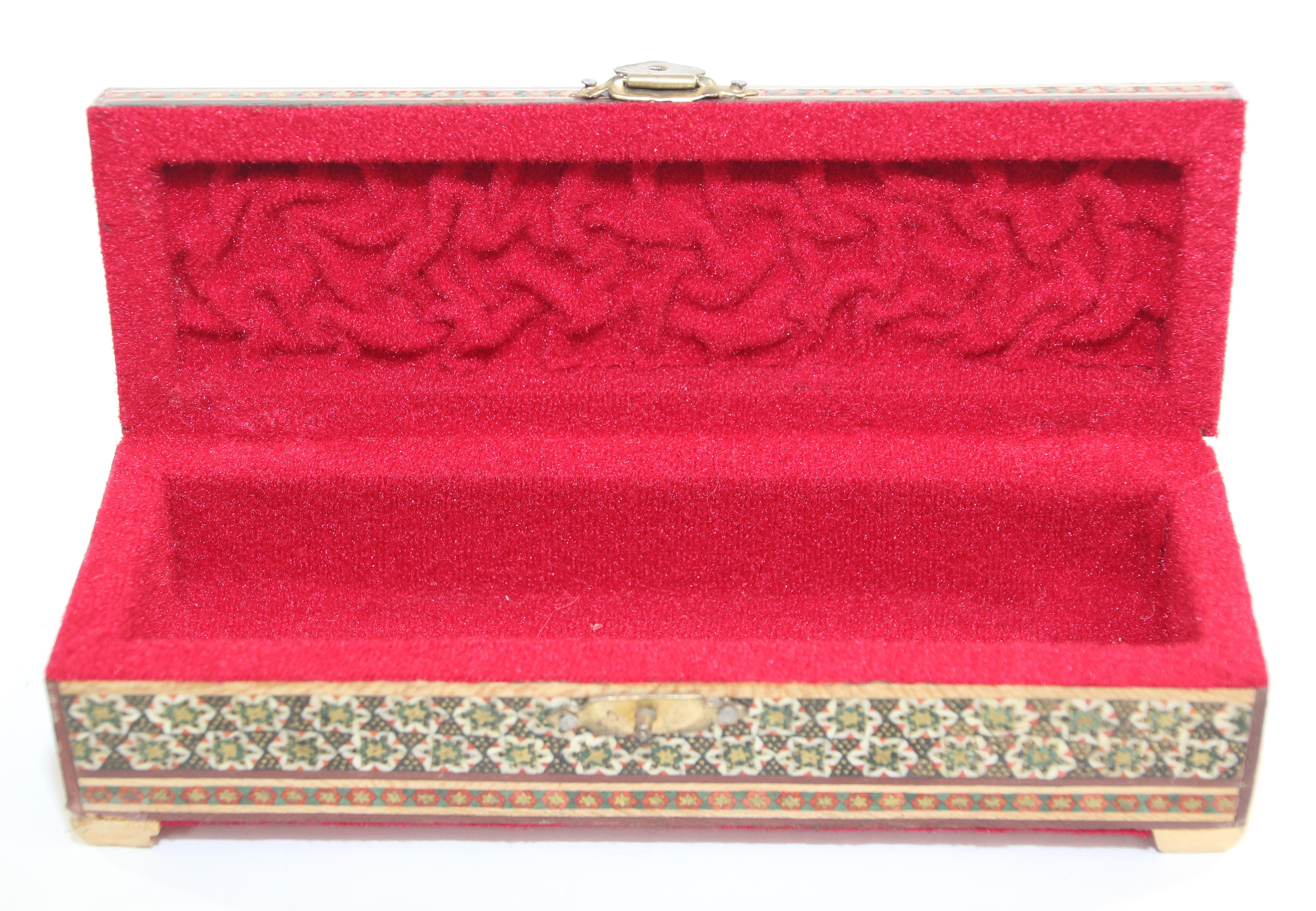 1950s Middle Eastern Moorish Inlaid Jewelry Trinket Mosaic Box 2