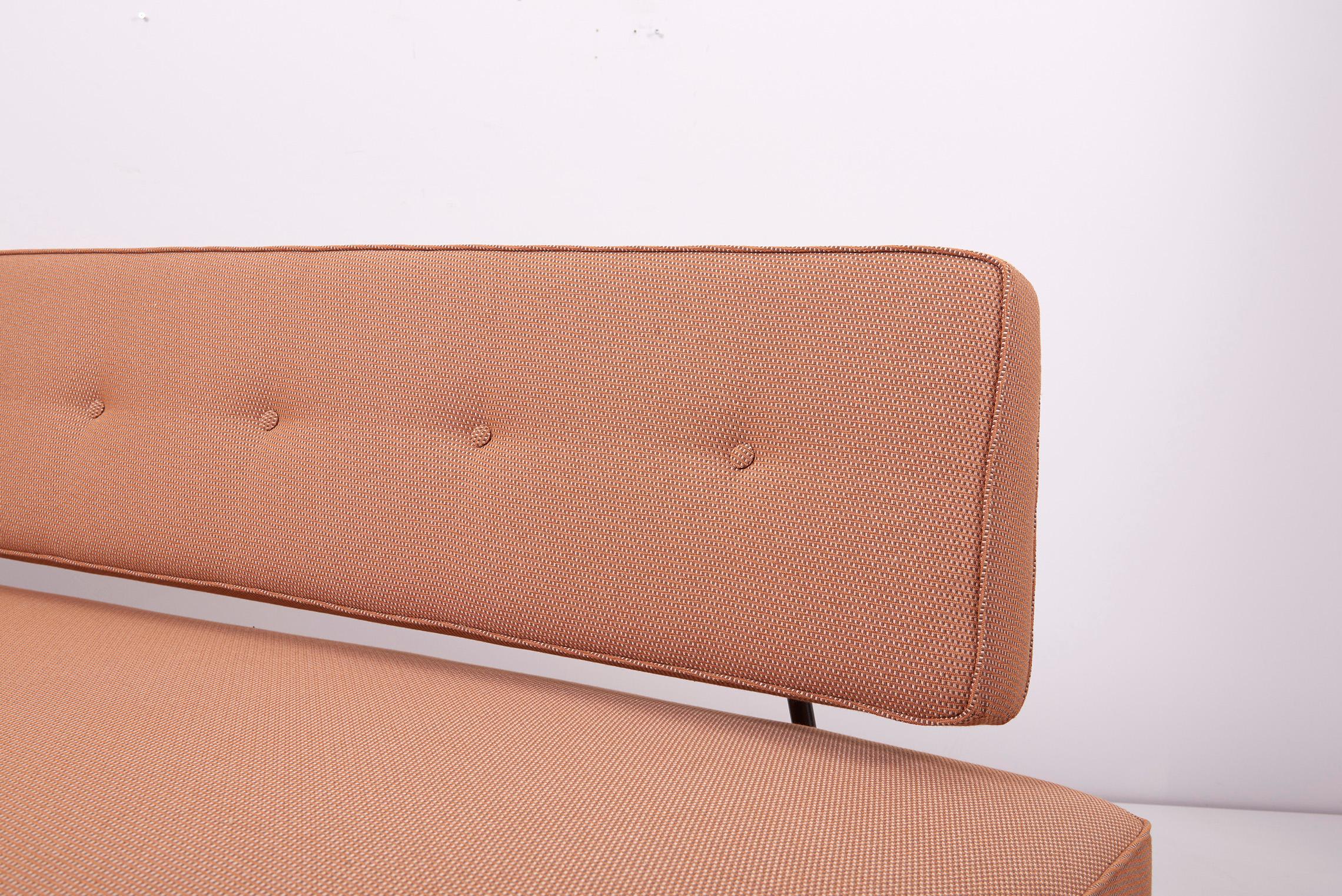 1950s Minimalist Daybed Rolf Grunow for Knoll, Beechwood & Metal, New Upholstery 5