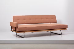 1950s Minimalist Daybed Rolf Grunow for Knoll, Beechwood & Metal, New Upholstery