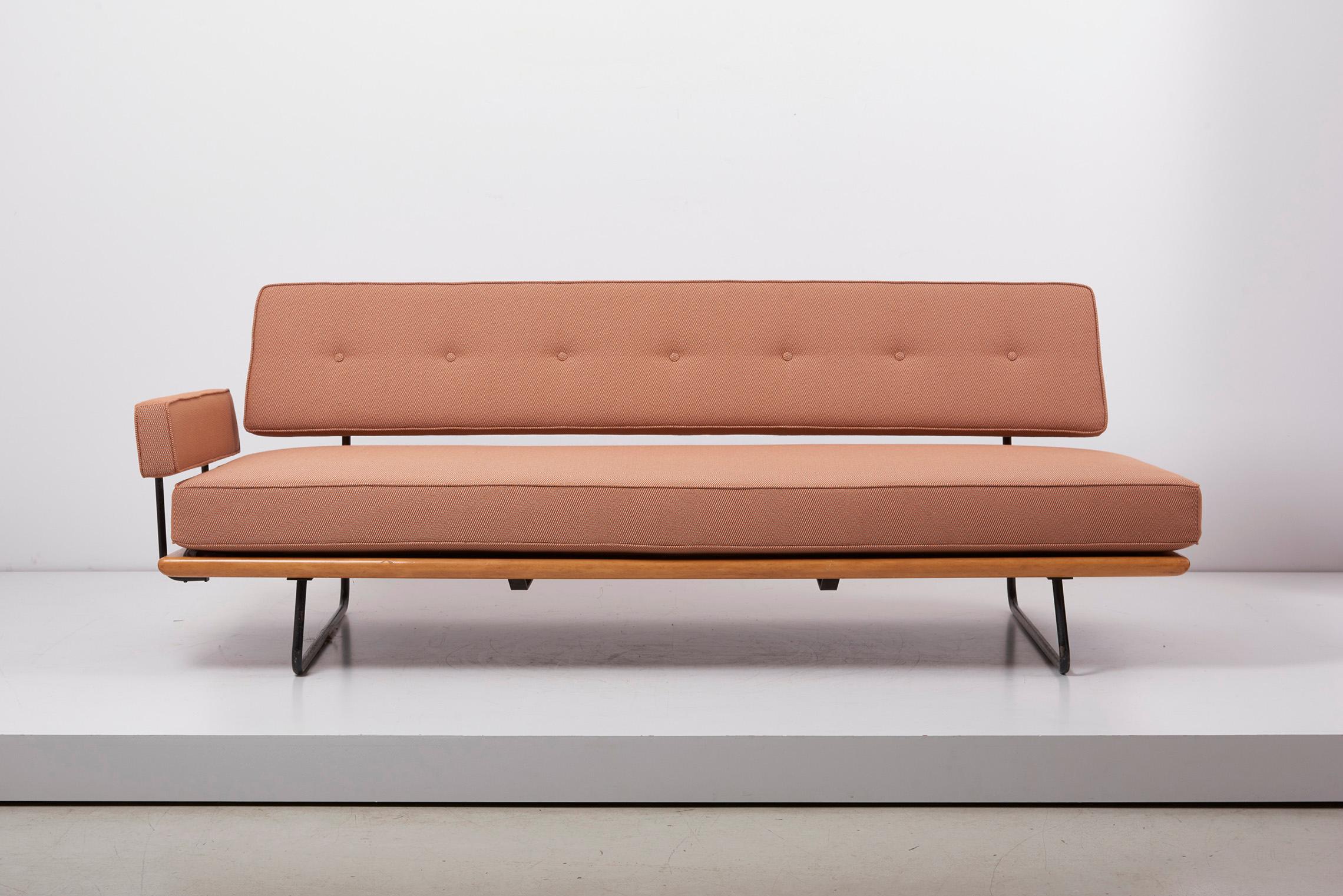 Mid-Century Modern 1950s Minimalist Daybed Rolf Grunow for Knoll, Beechwood & Metal, New Upholstery