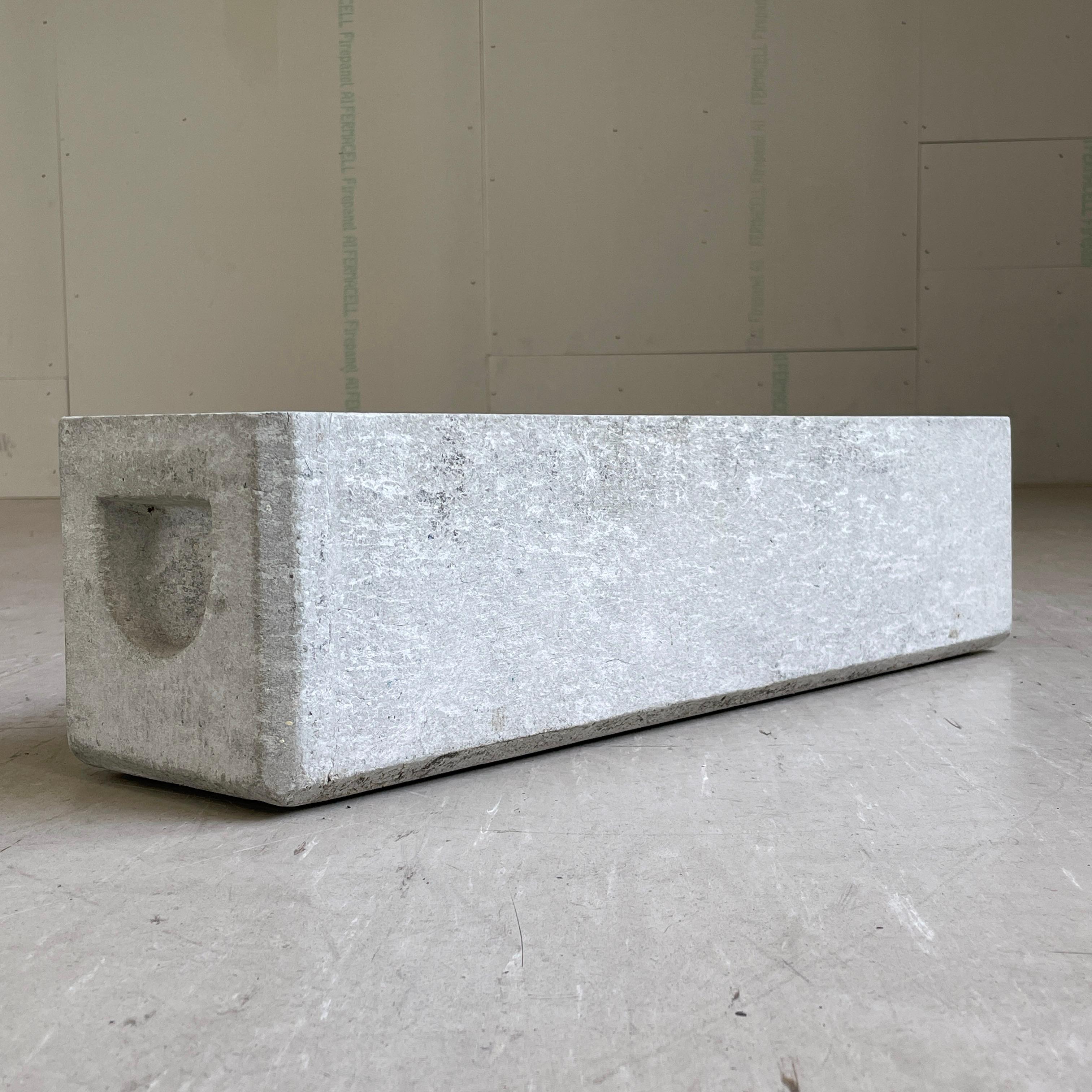 1950's minimalist planter by Swiss designer, Willy Guhl for Eternit AG - No. 1 2