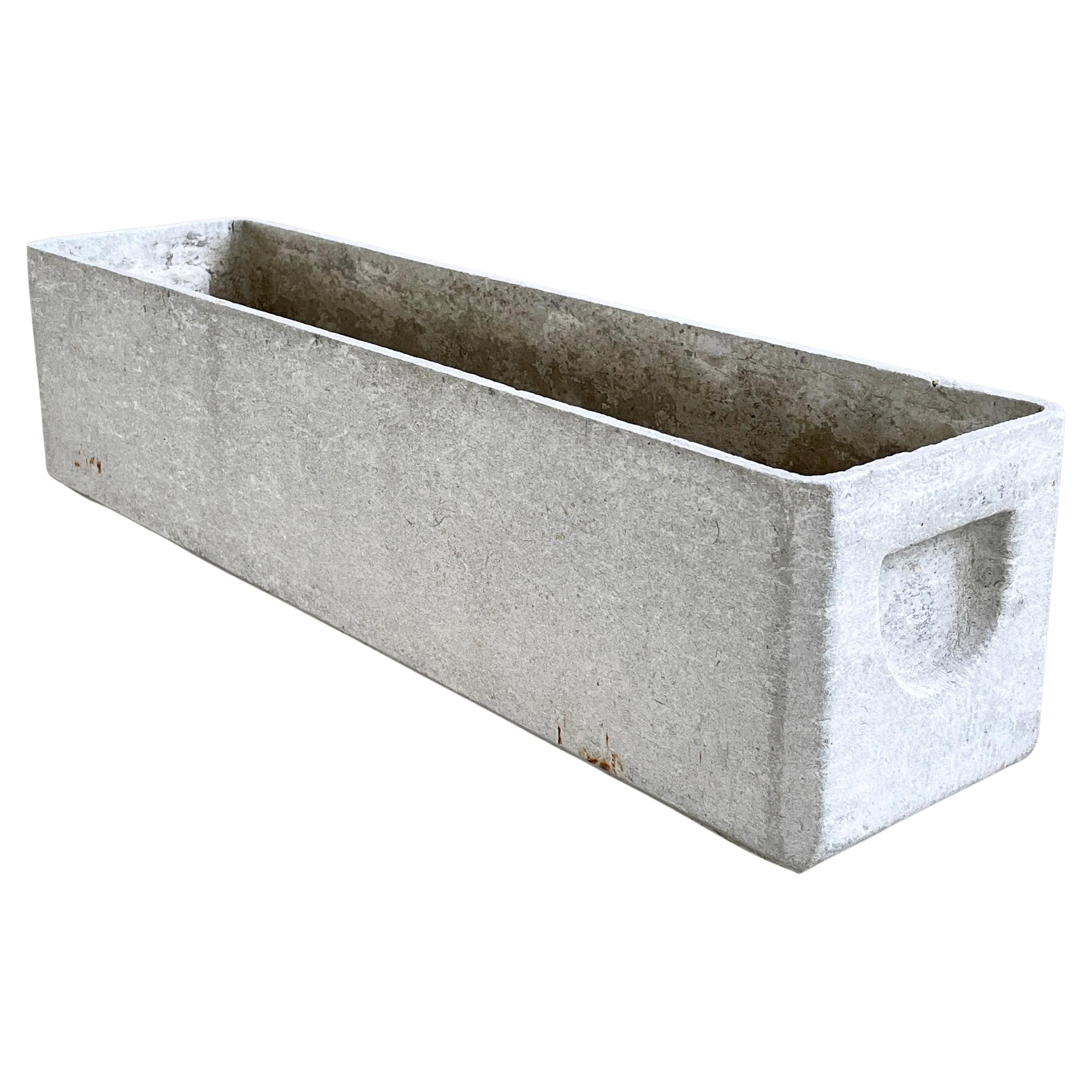 1950's minimalist planter by Swiss designer, Willy Guhl for Eternit AG - No. 1