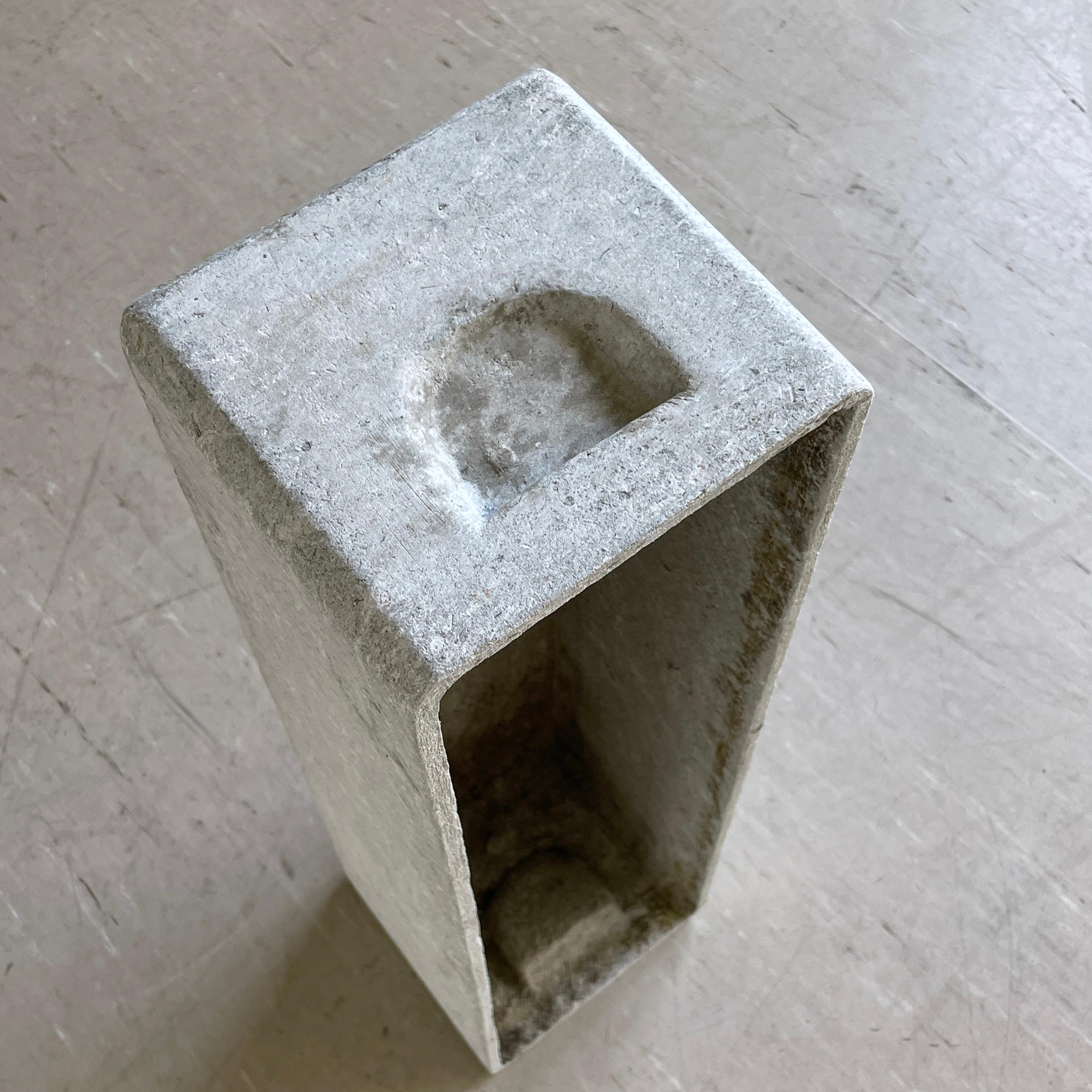 1950's minimalist planter by Swiss designer, Willy Guhl for Eternit AG - No. 2 For Sale 5