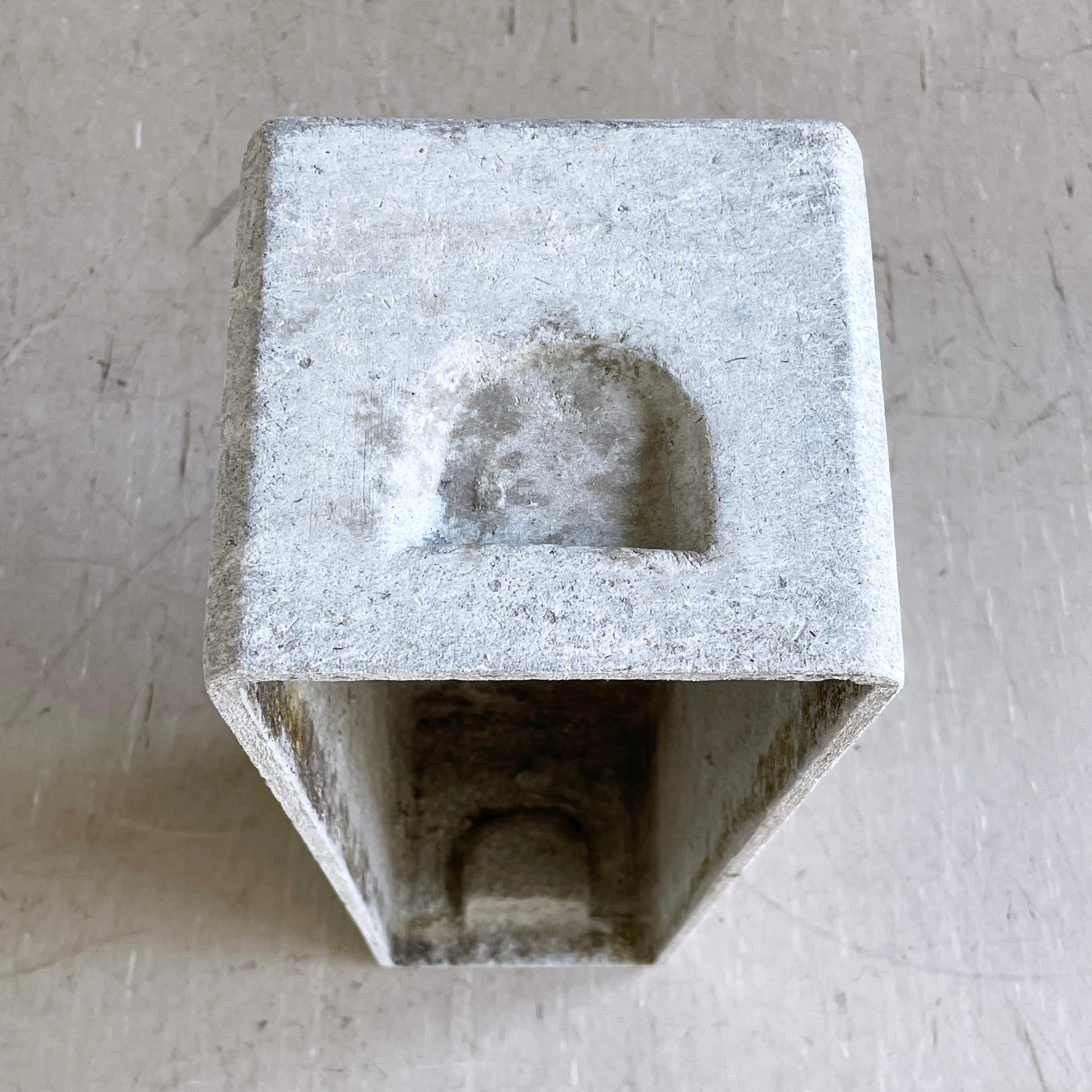 1950's minimalist planter by Swiss designer, Willy Guhl for Eternit AG - No. 2 For Sale 2