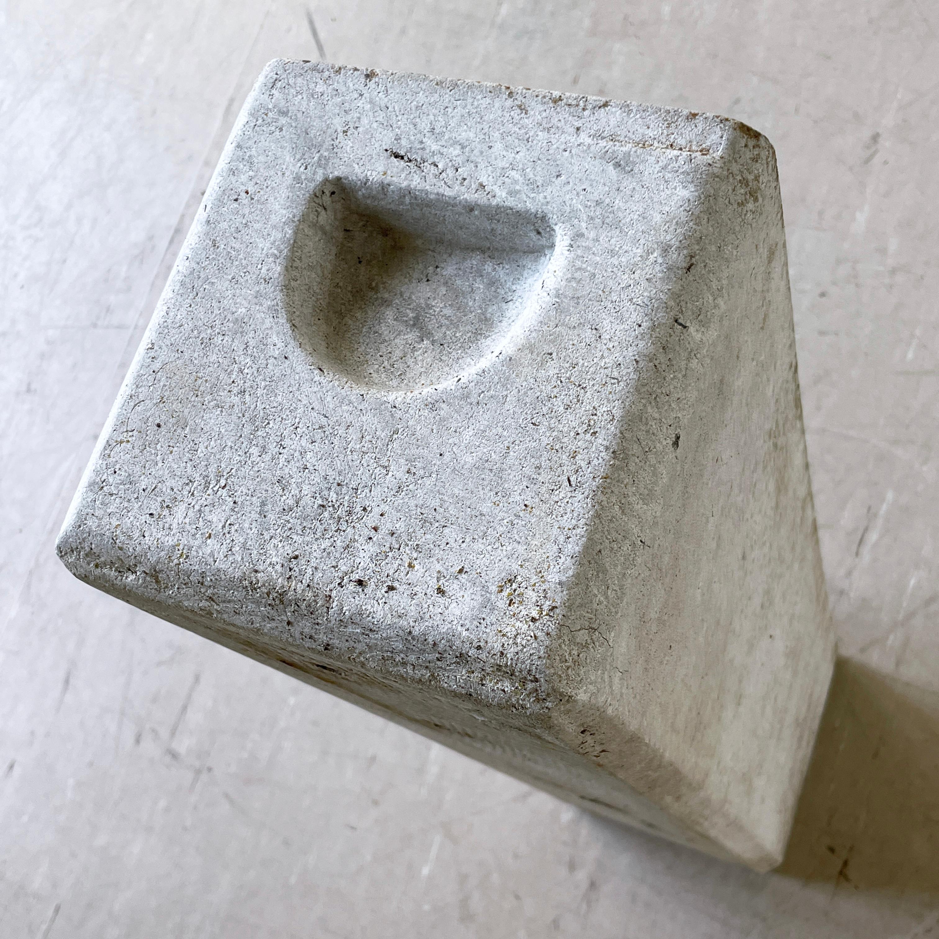 1950's minimalist planter by Swiss designer, Willy Guhl for Eternit AG - No. 3 10
