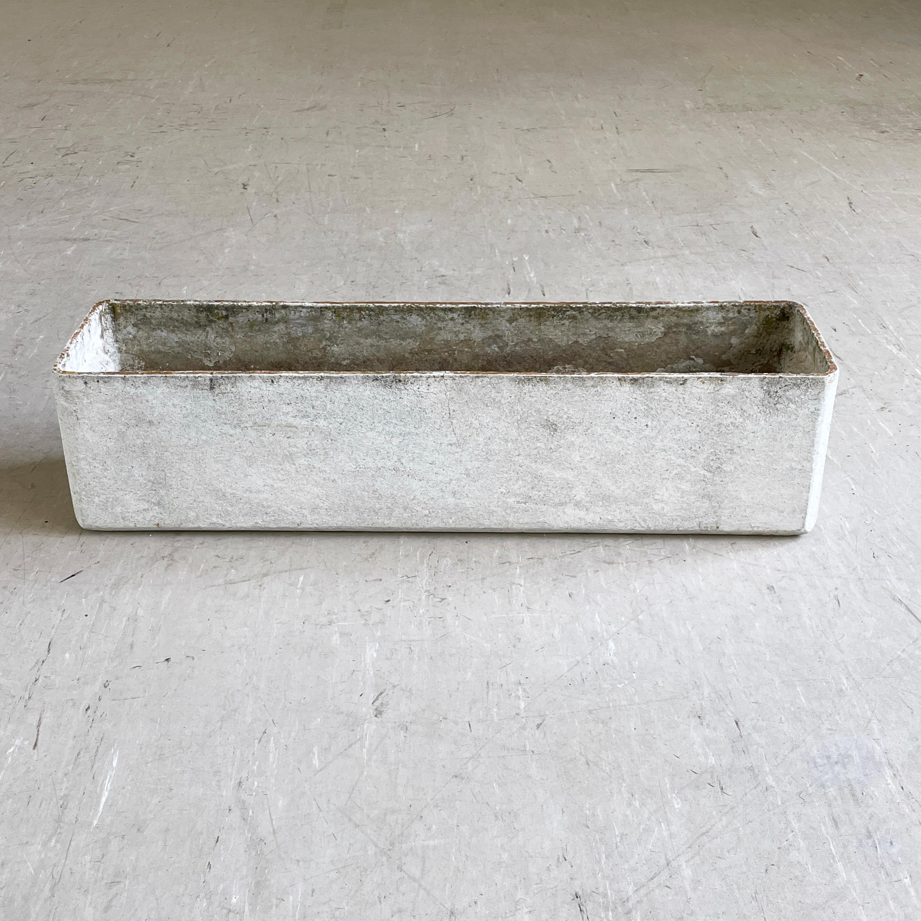 1950's minimalist planter by Swiss designer, Willy Guhl for Eternit AG - No. 3 1