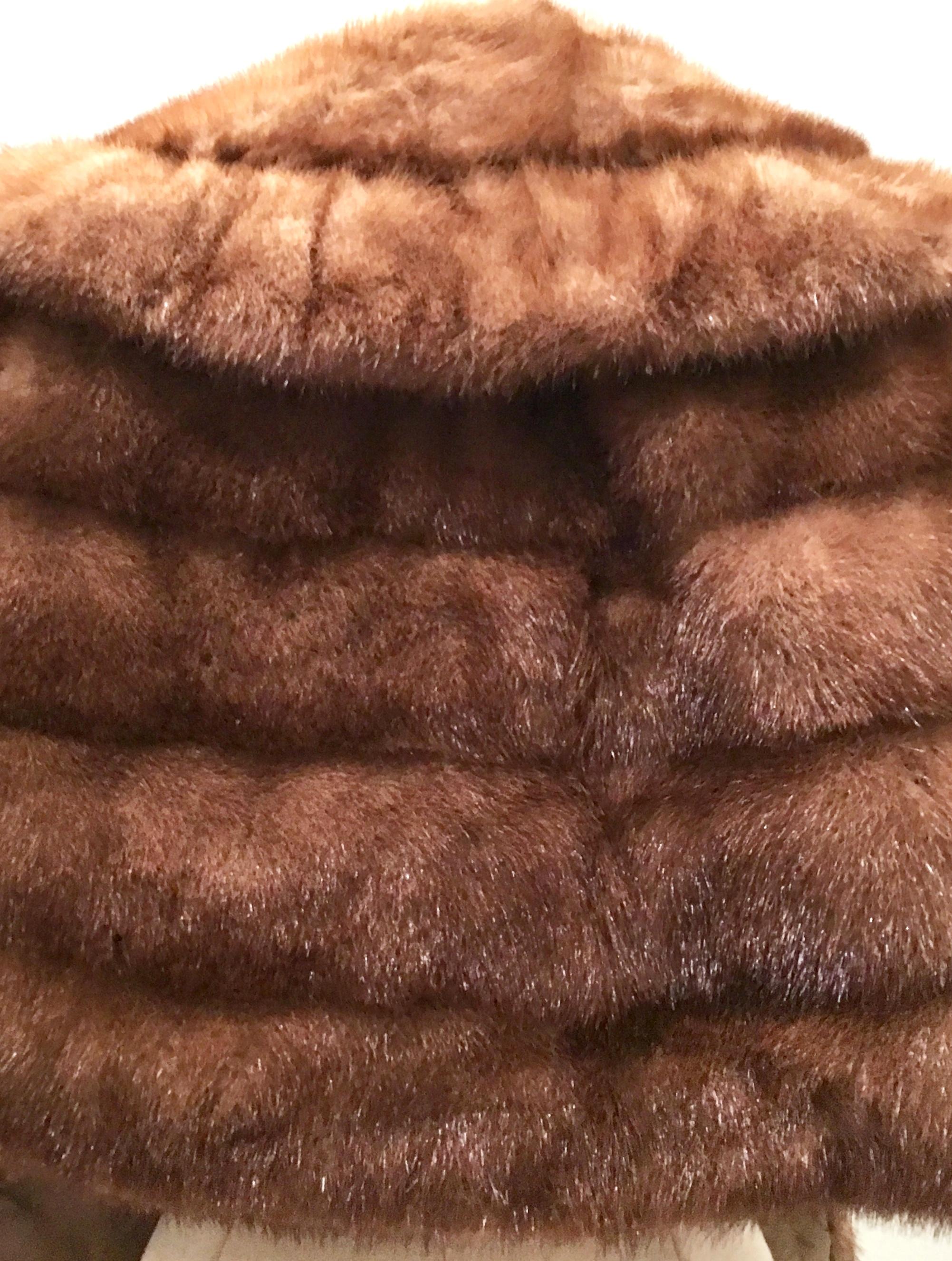 1950'S Mink Whyskey Dyed Mink Fur Capelet Jacket By, Lloyds Fur-Denver In Good Condition In West Palm Beach, FL