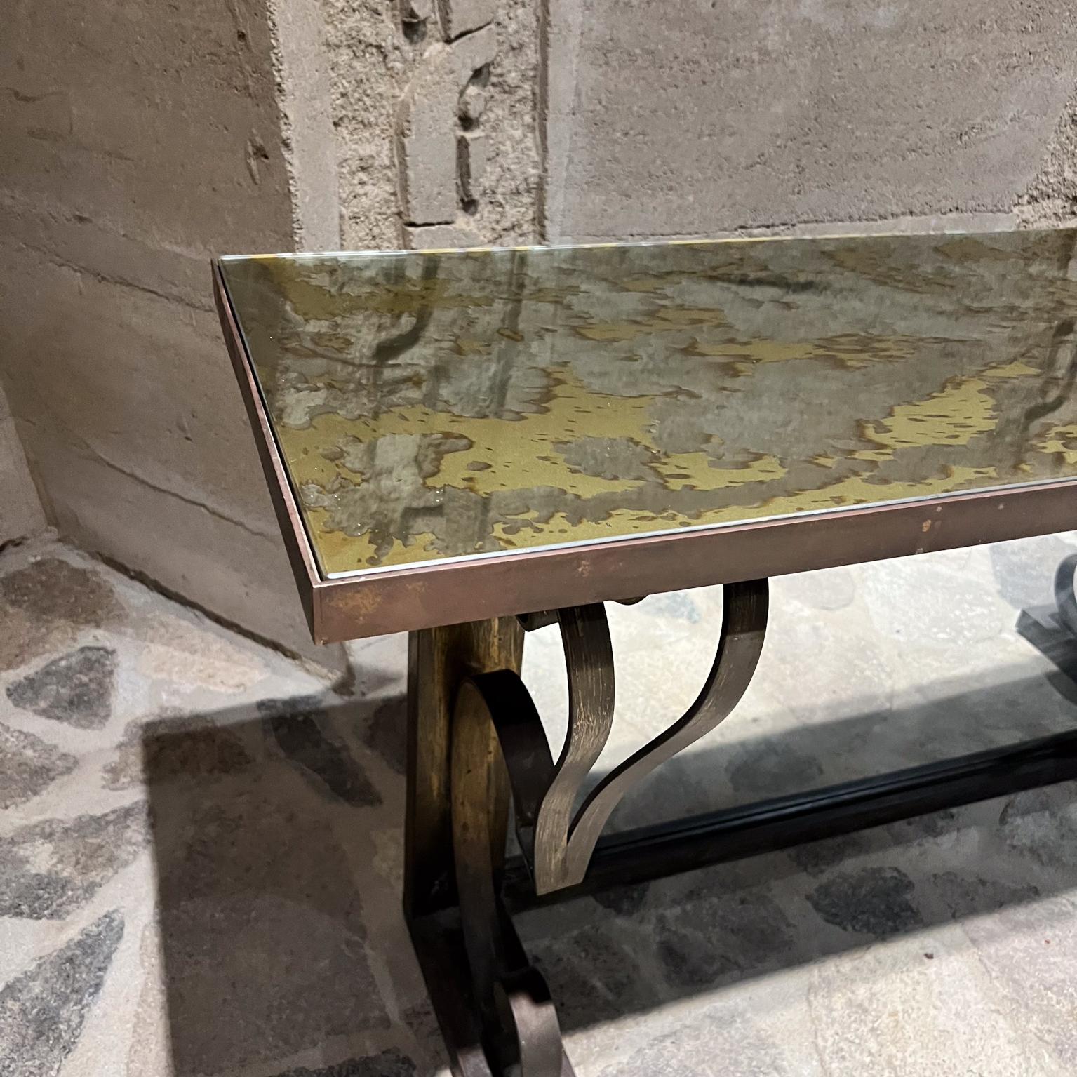 Console da parete in eglomisé specchiato del 1950 Arturo Pani Città del Messico in vendita 4
