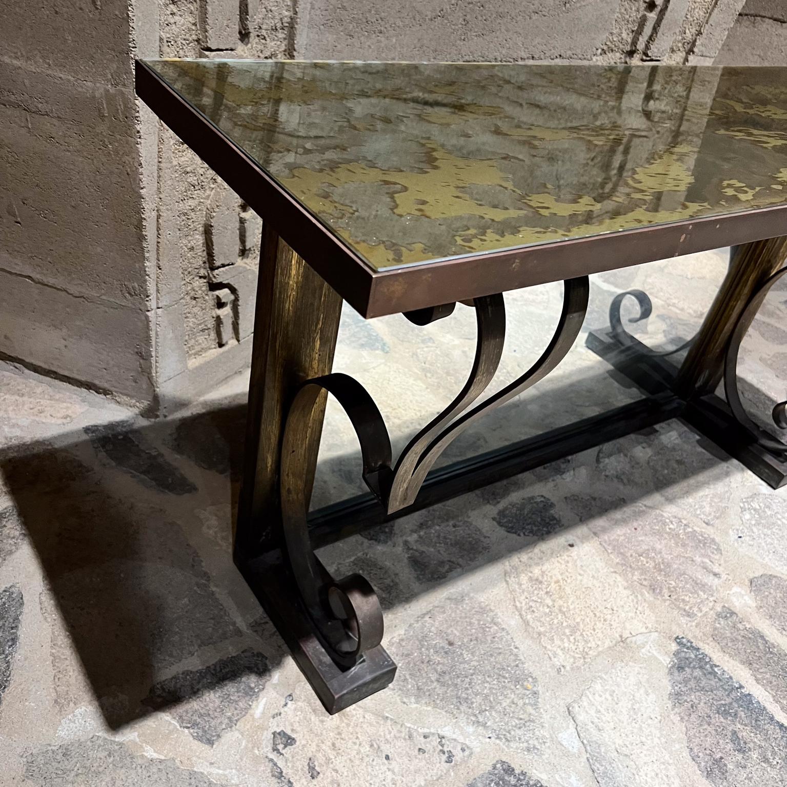 Console da parete in eglomisé specchiato del 1950 Arturo Pani Città del Messico in vendita 5