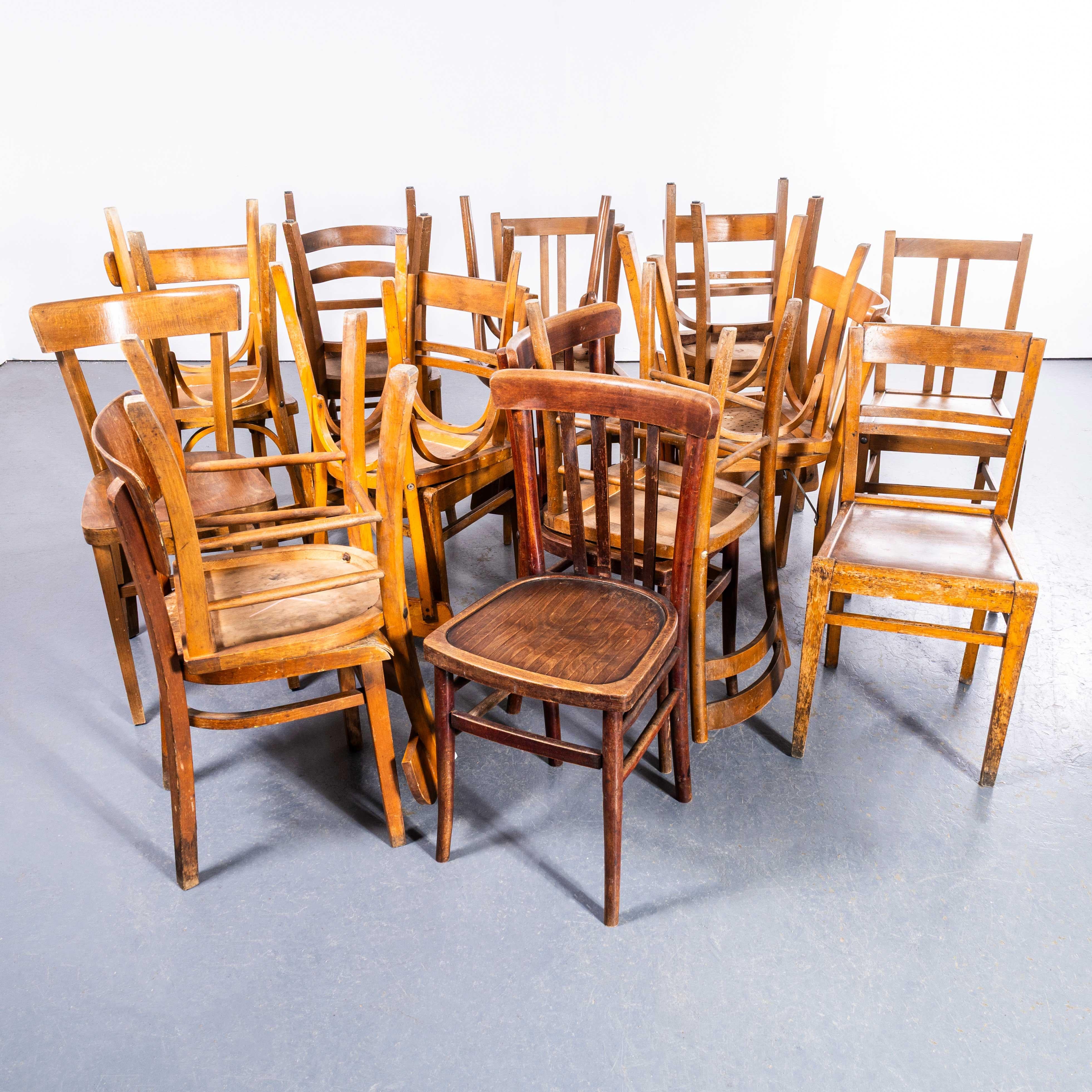 1950’s Mixed Harlequin Pub Set Of Original Bentwood Dining Chairs – Set Of Twenty – Various styles of bentwood dining chairs, all original mainly 1950’s dining chairs, mainly French but a few from further afield. Every now and again we have a gaggle