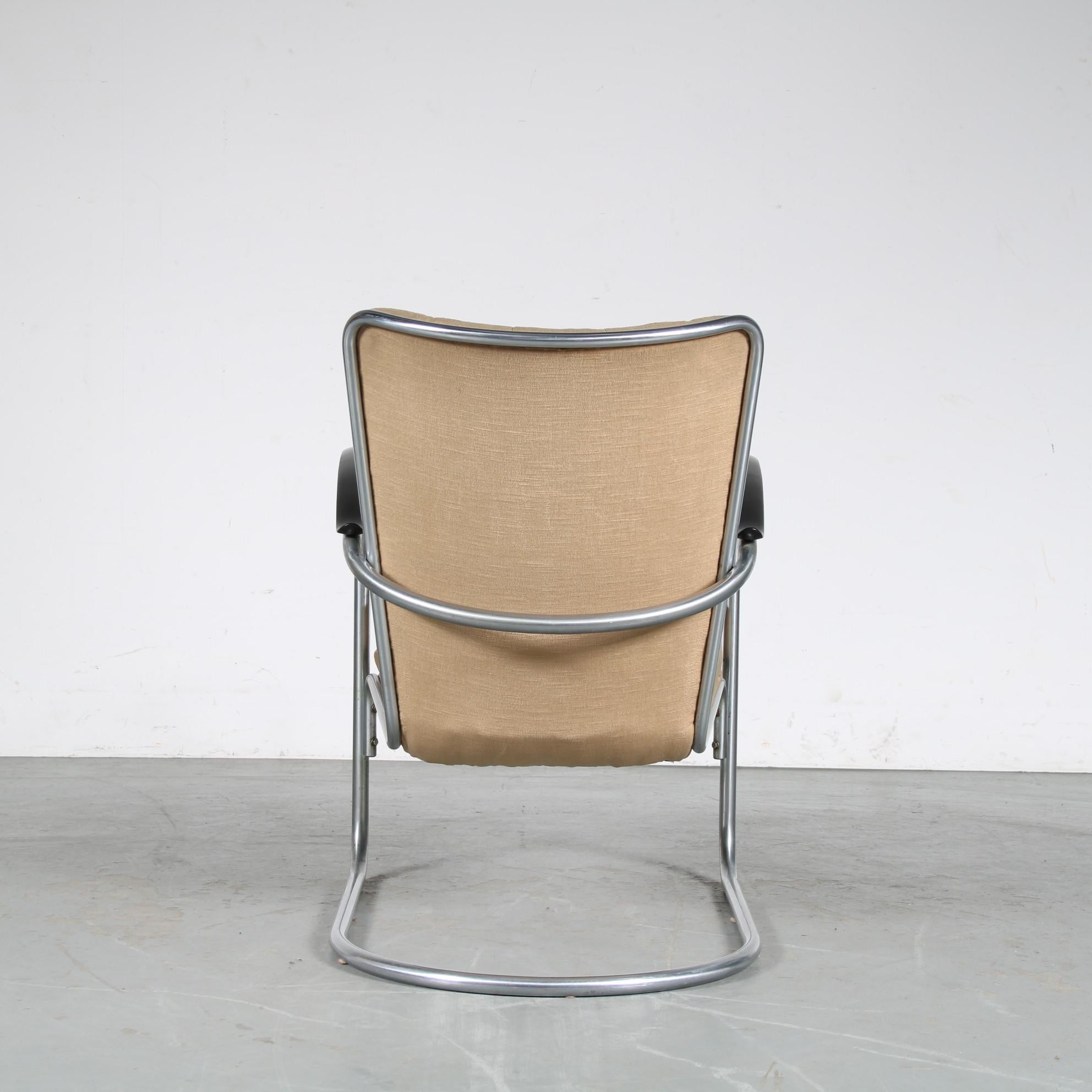 Mid-20th Century 1950s “model 412” easy chair for Gispen, Netherlands For Sale