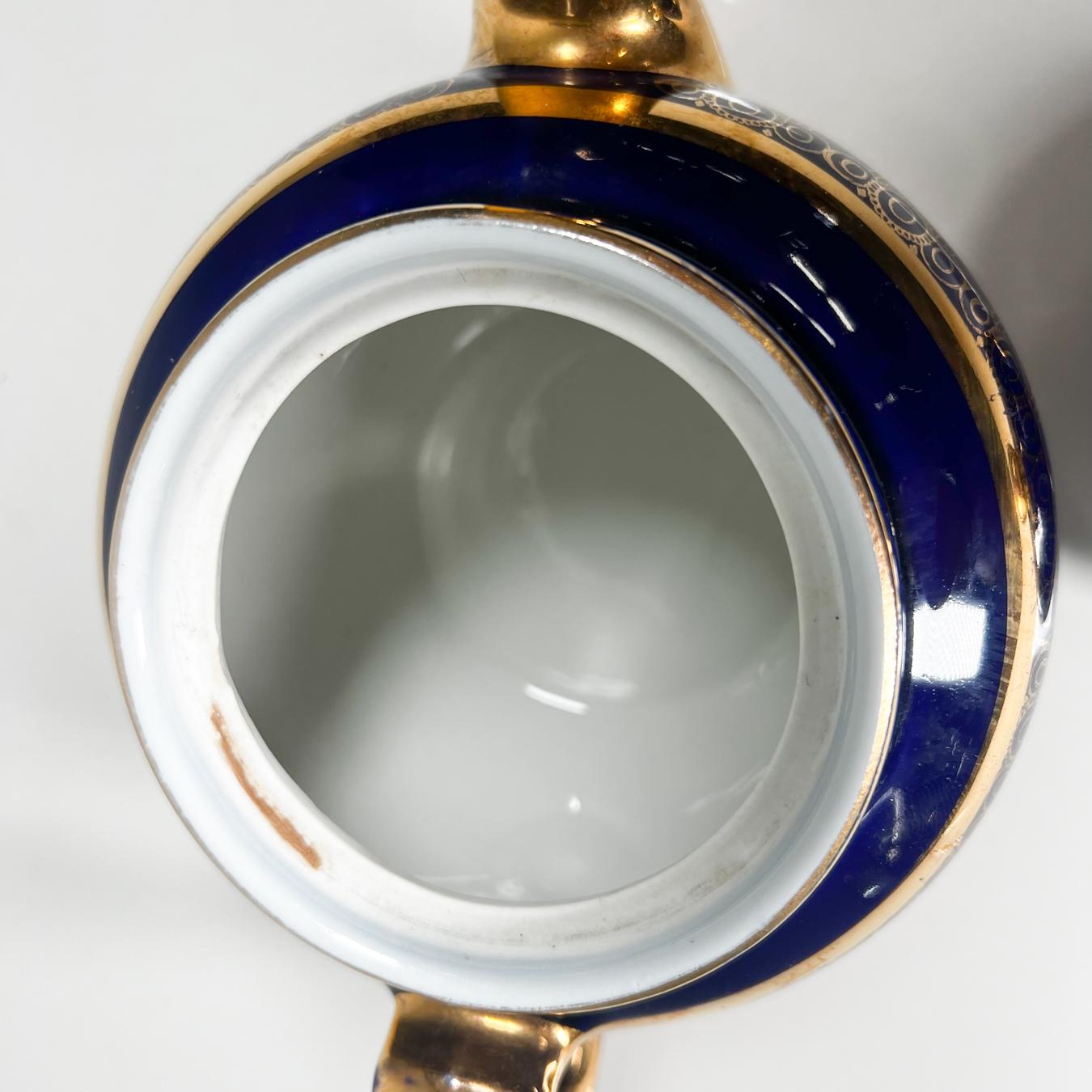 Ceramic 1950s Modern Decorative Cobalt Blue and Gold Hall China Tea Pot USA For Sale