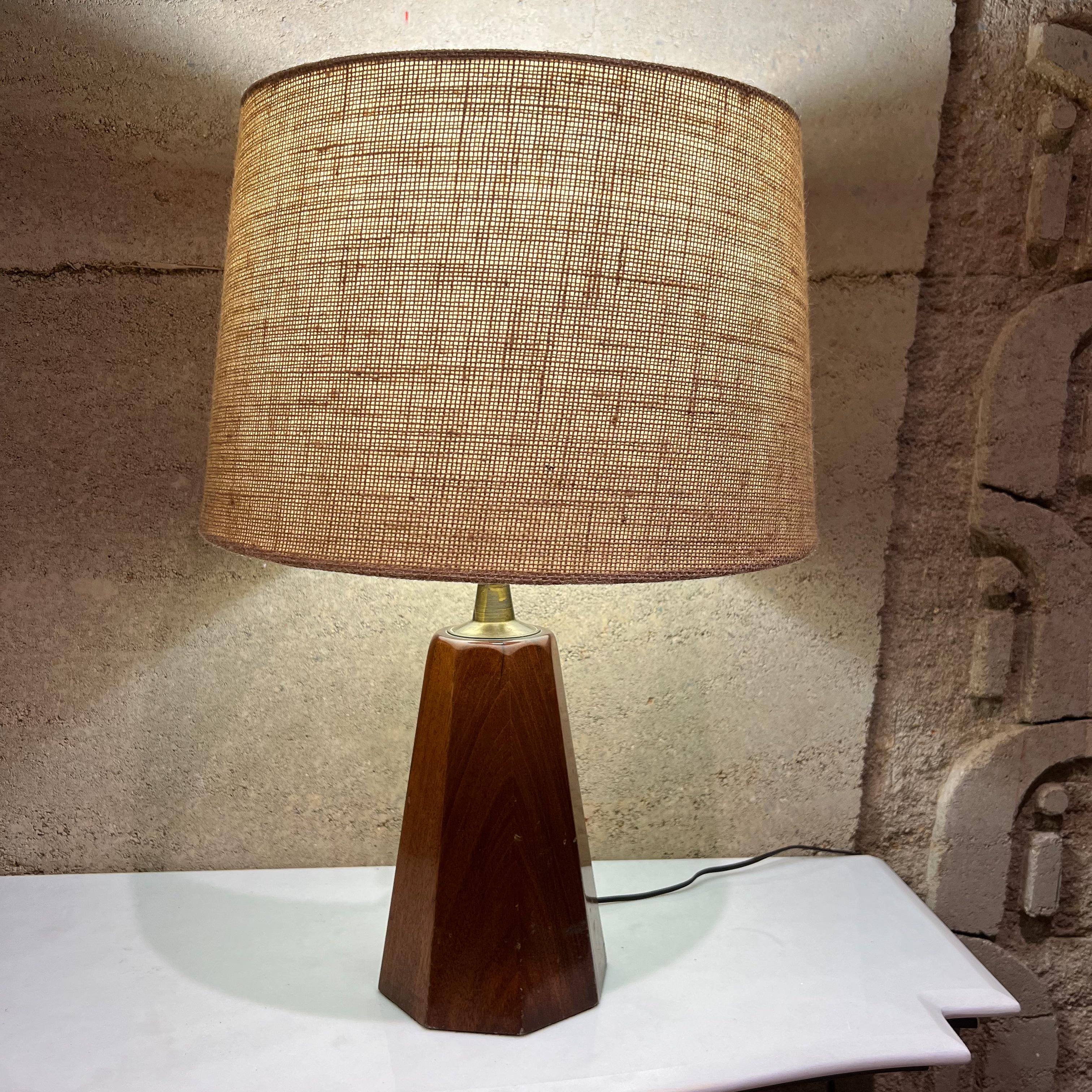 1950s Modern Table Lamps in Mahogany & Brass by Angelita Mexico For Sale 8