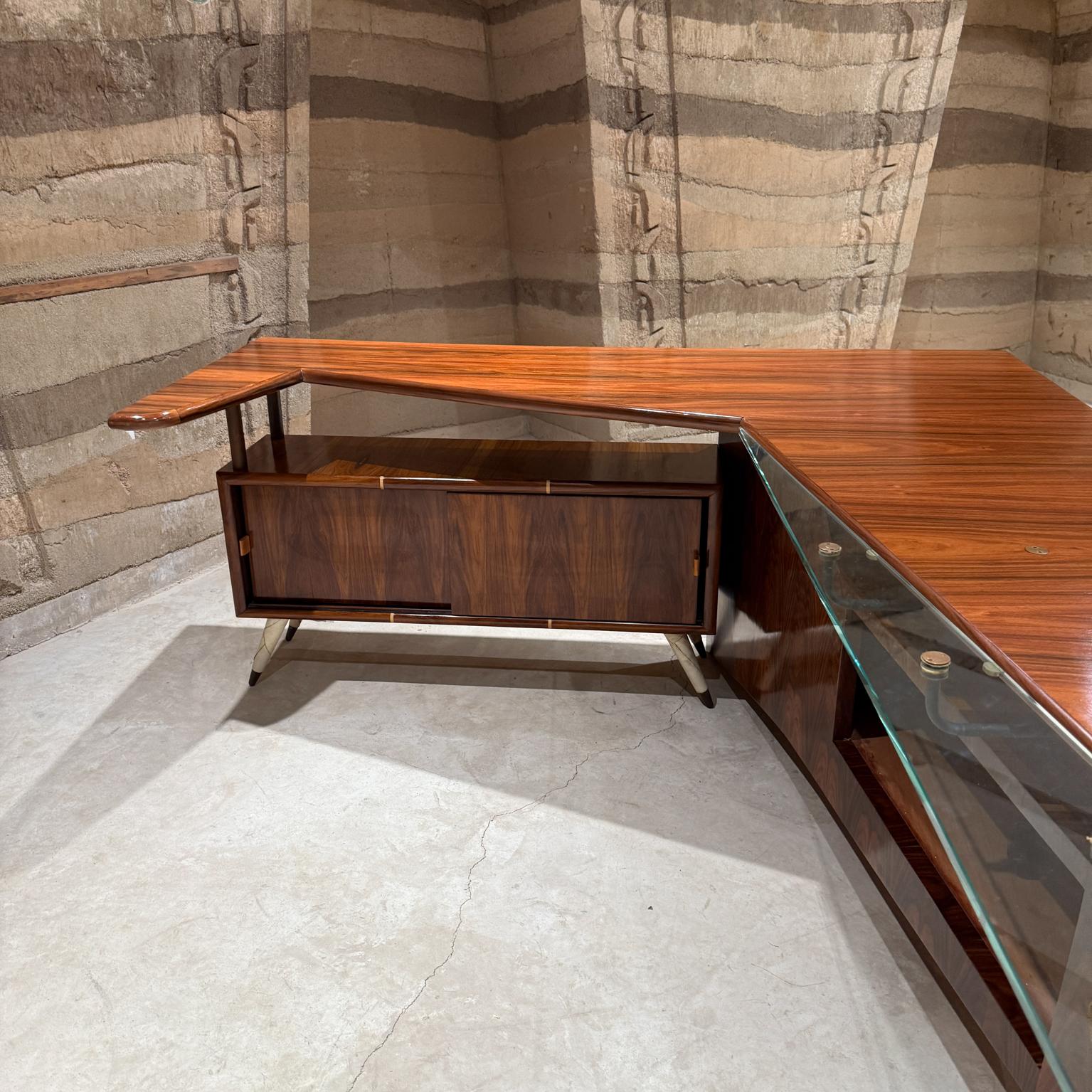 Brass Modernism Frank Kyle & Pepe Mendoza Luxurious Desk Dry Bar Mexico 1950s For Sale