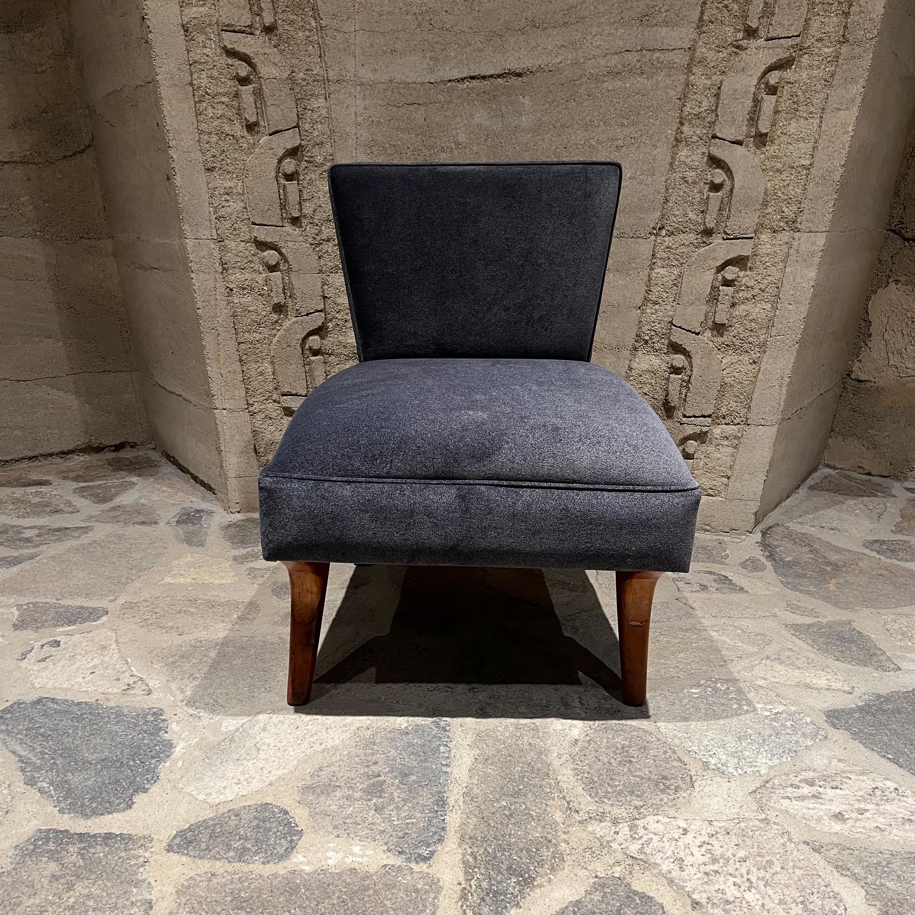 1950s Modernism Gray Slipper Chair Cedar Wood Style of Clara Porset Mexico For Sale 3