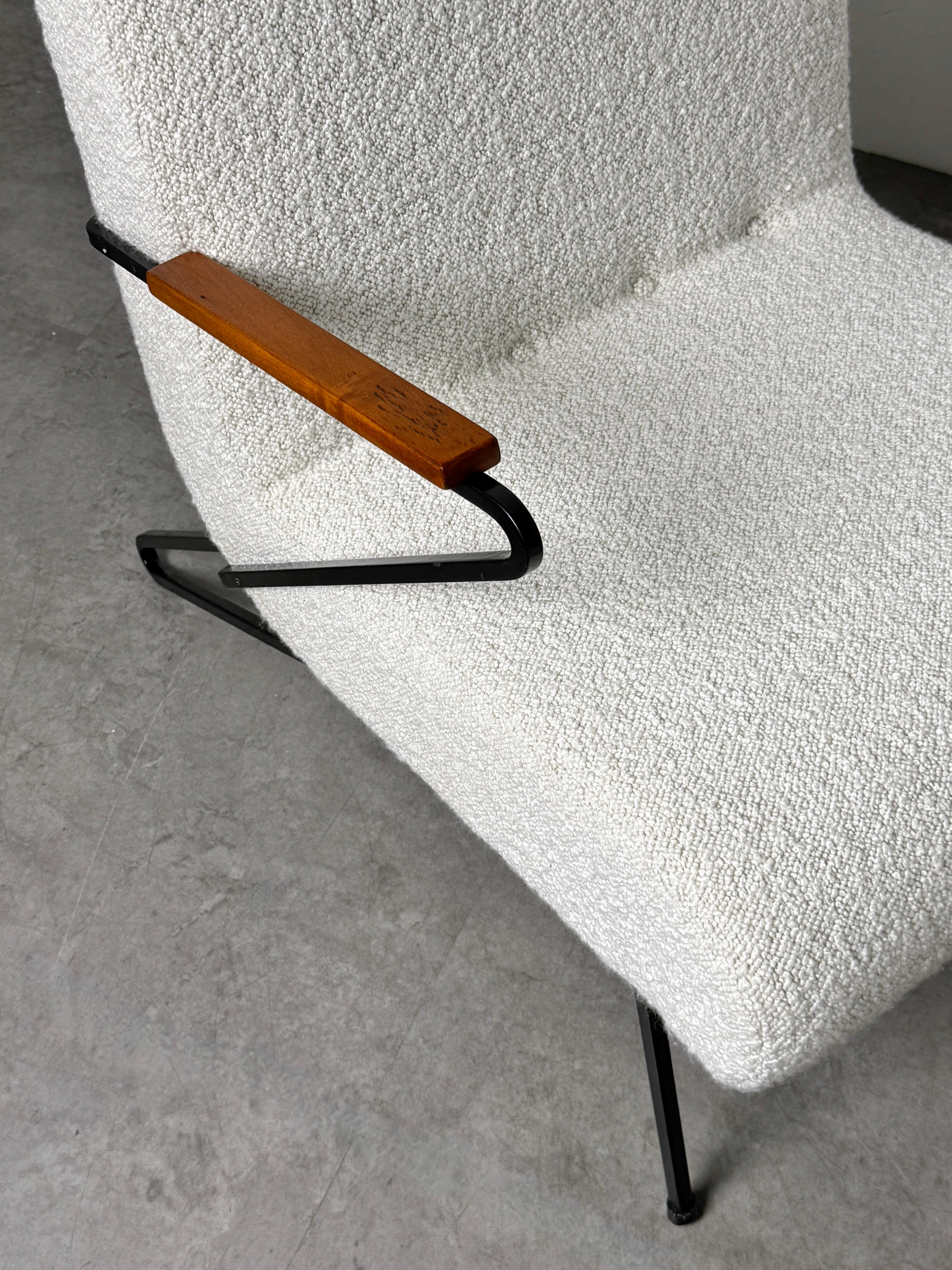 1950's American Modernist Iron Z Frame Lounge Chair and Ottoman in Cream Boucle For Sale 5
