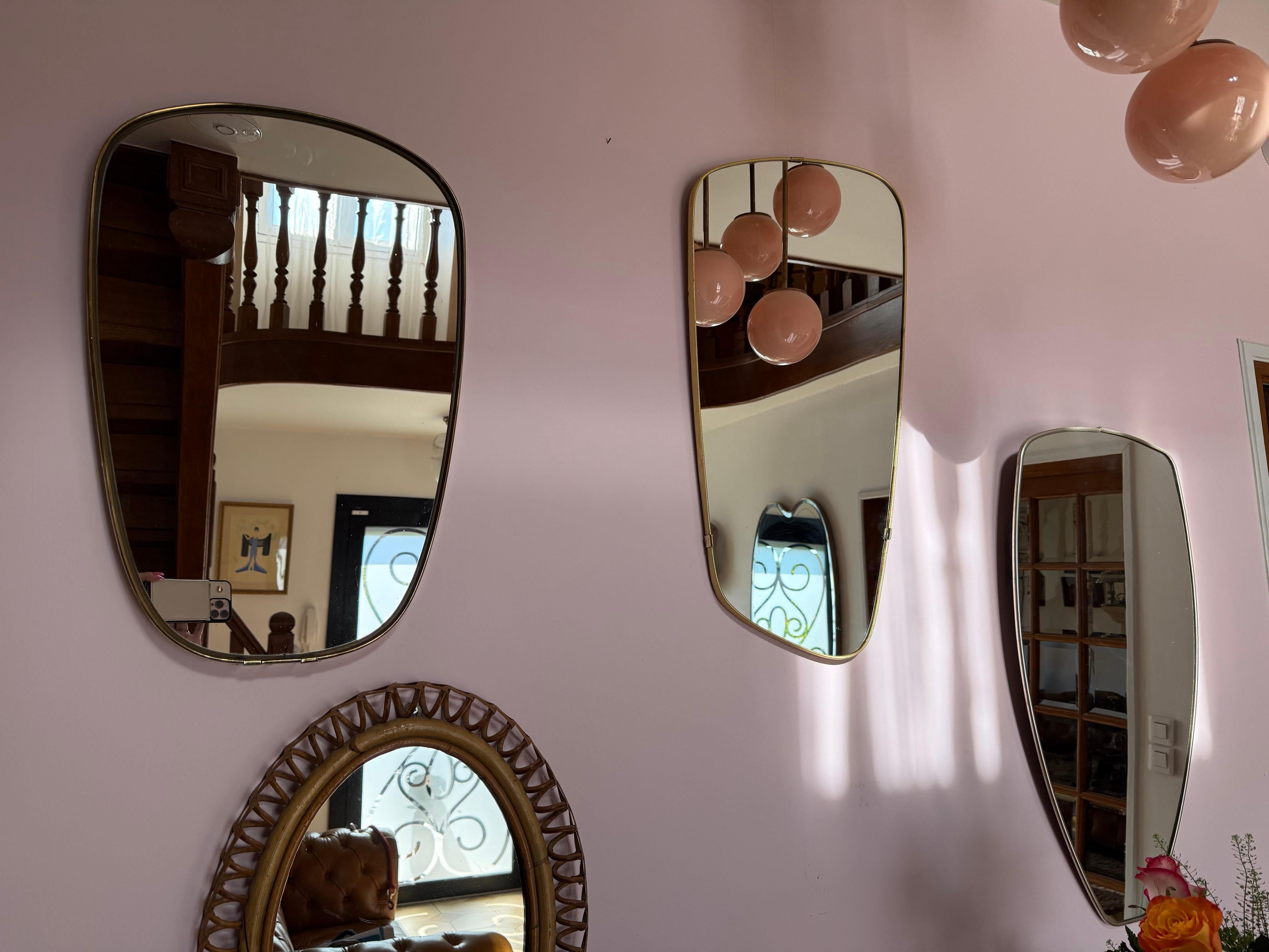Specchio da parete modernista in ottone e cromo degli anni '50, stile Gio Ponti in vendita 7