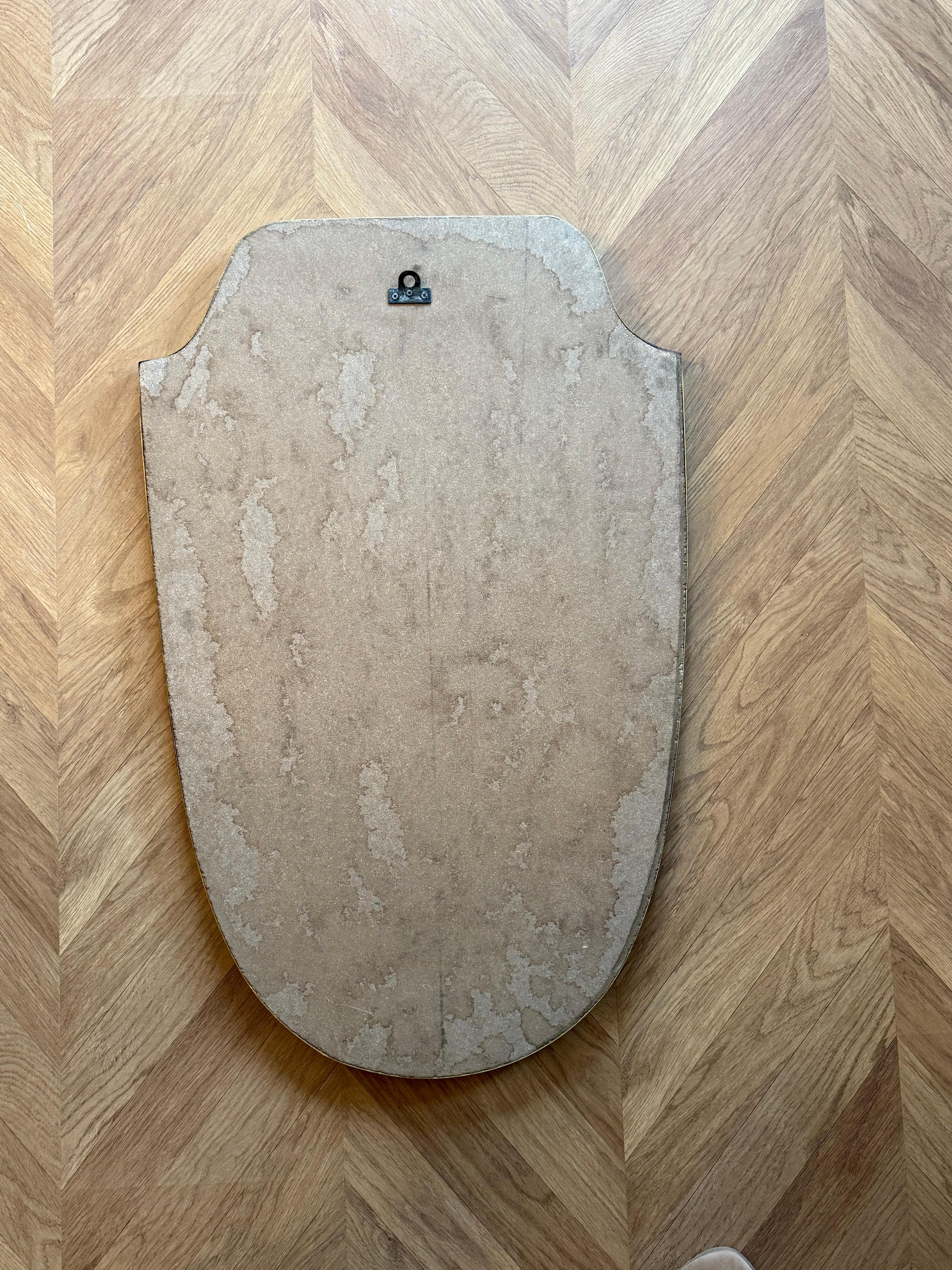 1950's Modernist Shaped Brass Wall Mirror , Gio Ponti Style en vente 4
