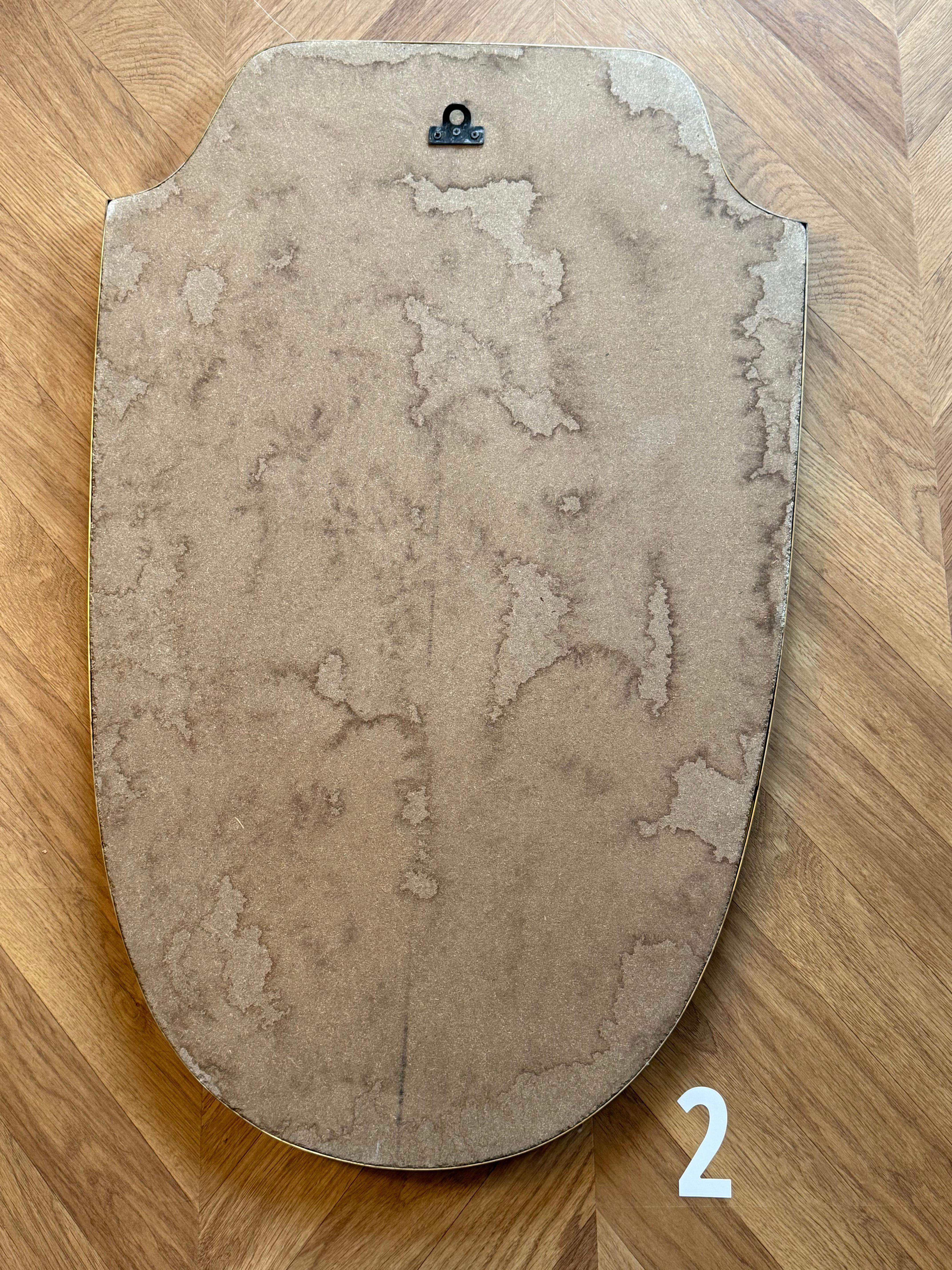 1950's Modernist Shaped Brass Wall Mirror , Gio Ponti Style en vente 10