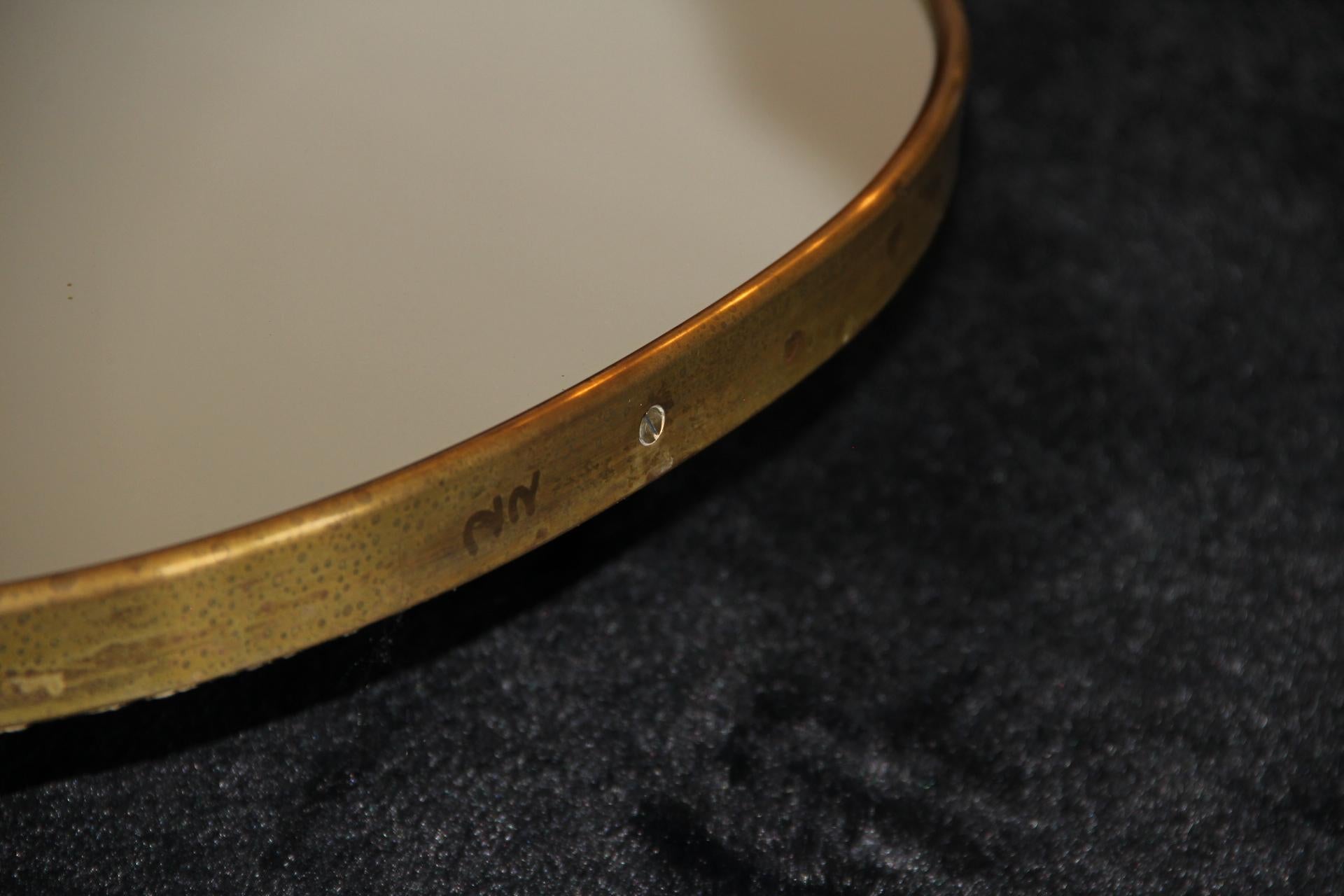Milieu du XXe siècle 1950's Modernist Shaped Brass Wall Mirror , Gio Ponti Style en vente