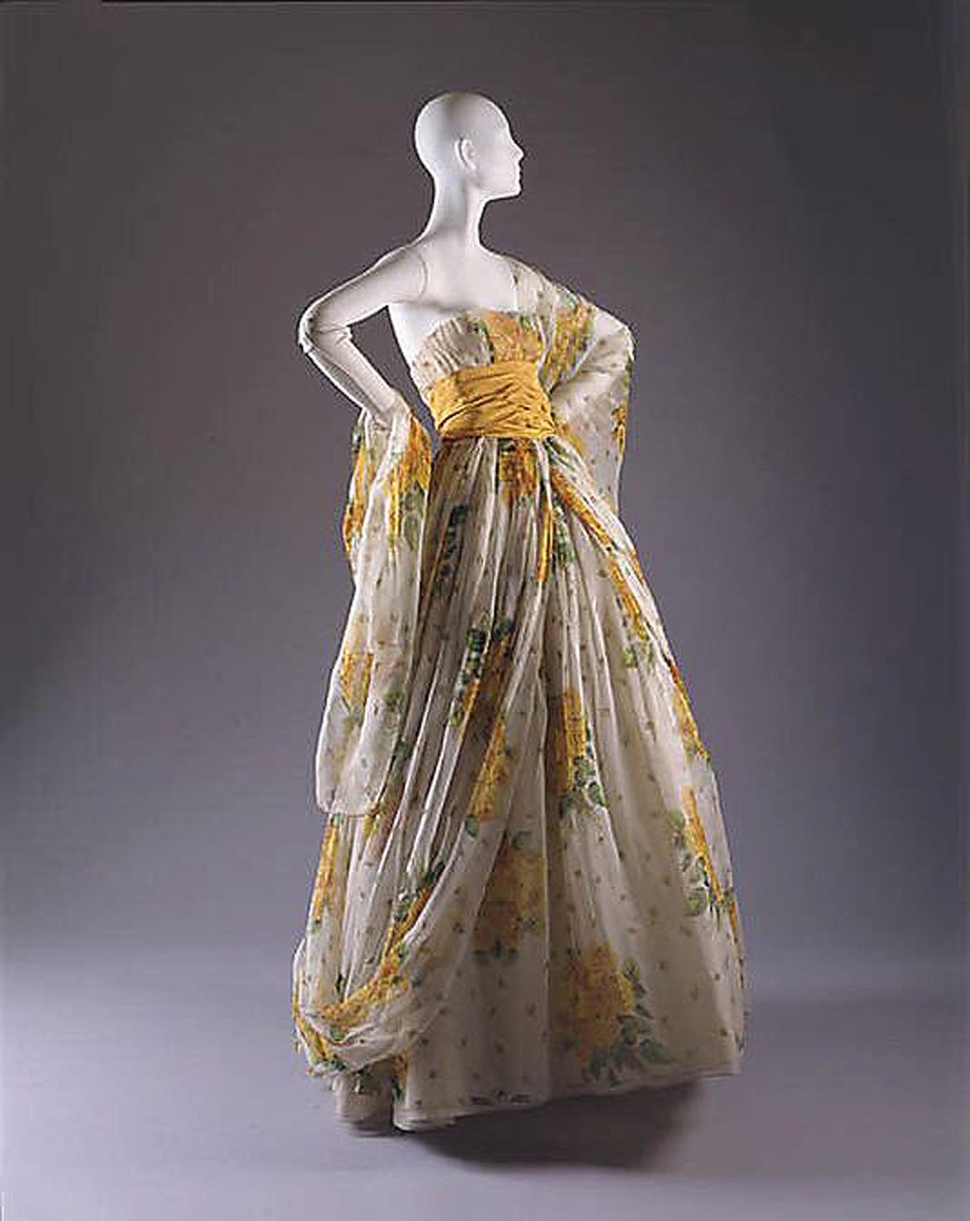 1950's Modes Royale Yellow Hydrangea Floral Print Silk Strapless Sculpted Gown  3