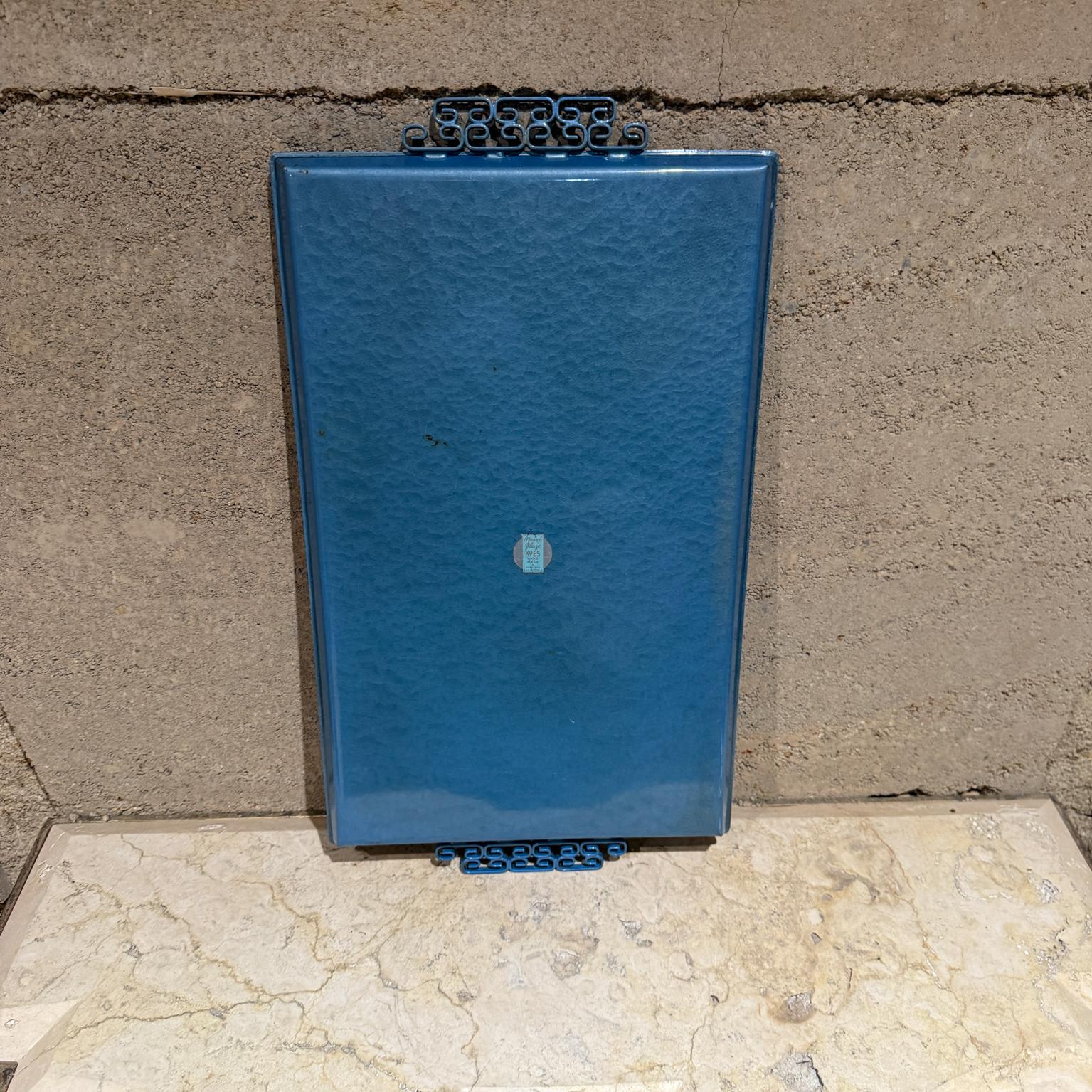 1950s Moiré Esmalte Kyes Bandeja de Esmalte Azul Pasadena Ca en venta 1