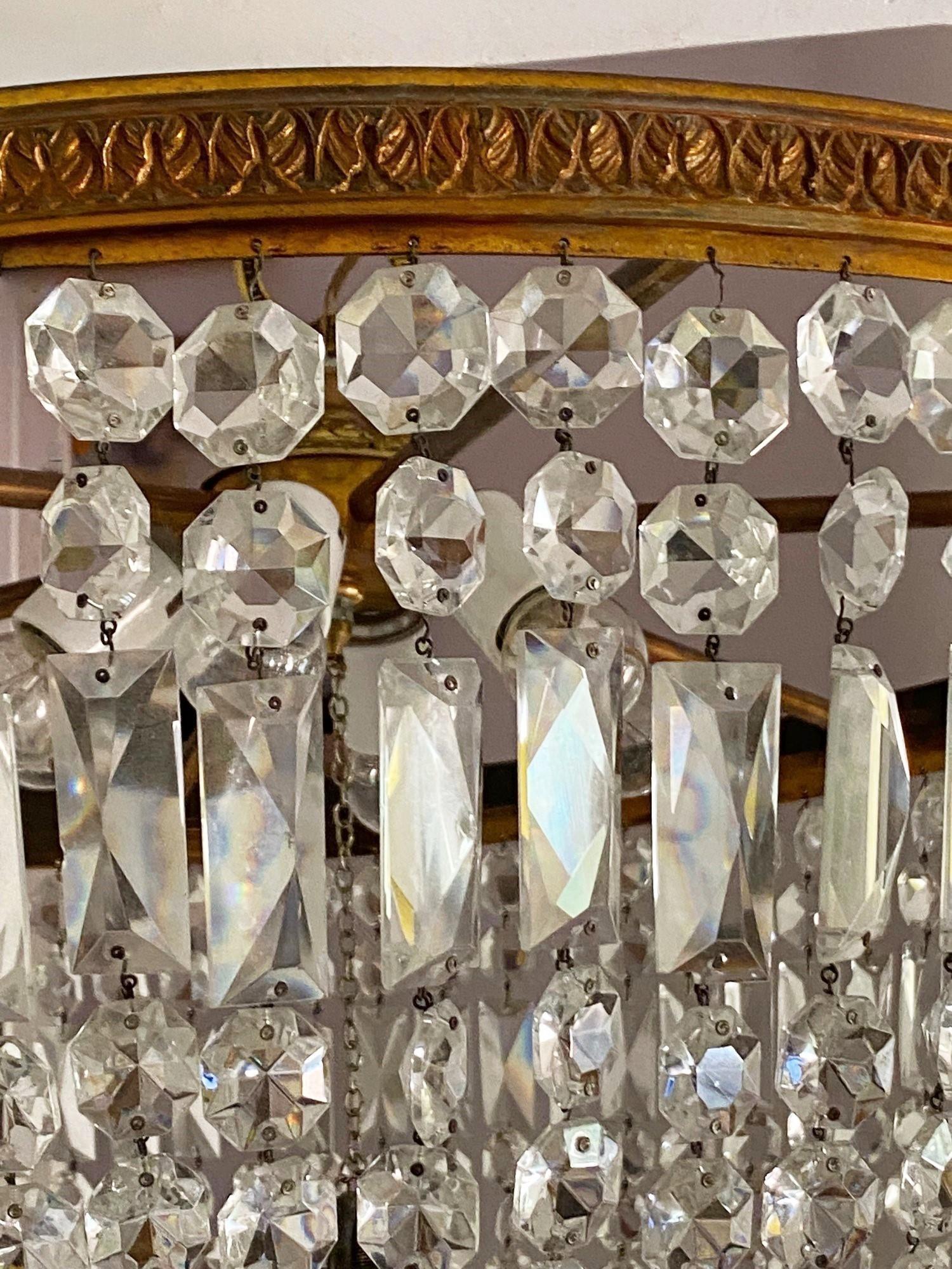 Riesiger französischer Art-déco-Kristallbronze-Kronleuchter mit sechs Lichtern, 1950er Jahre im Angebot 4