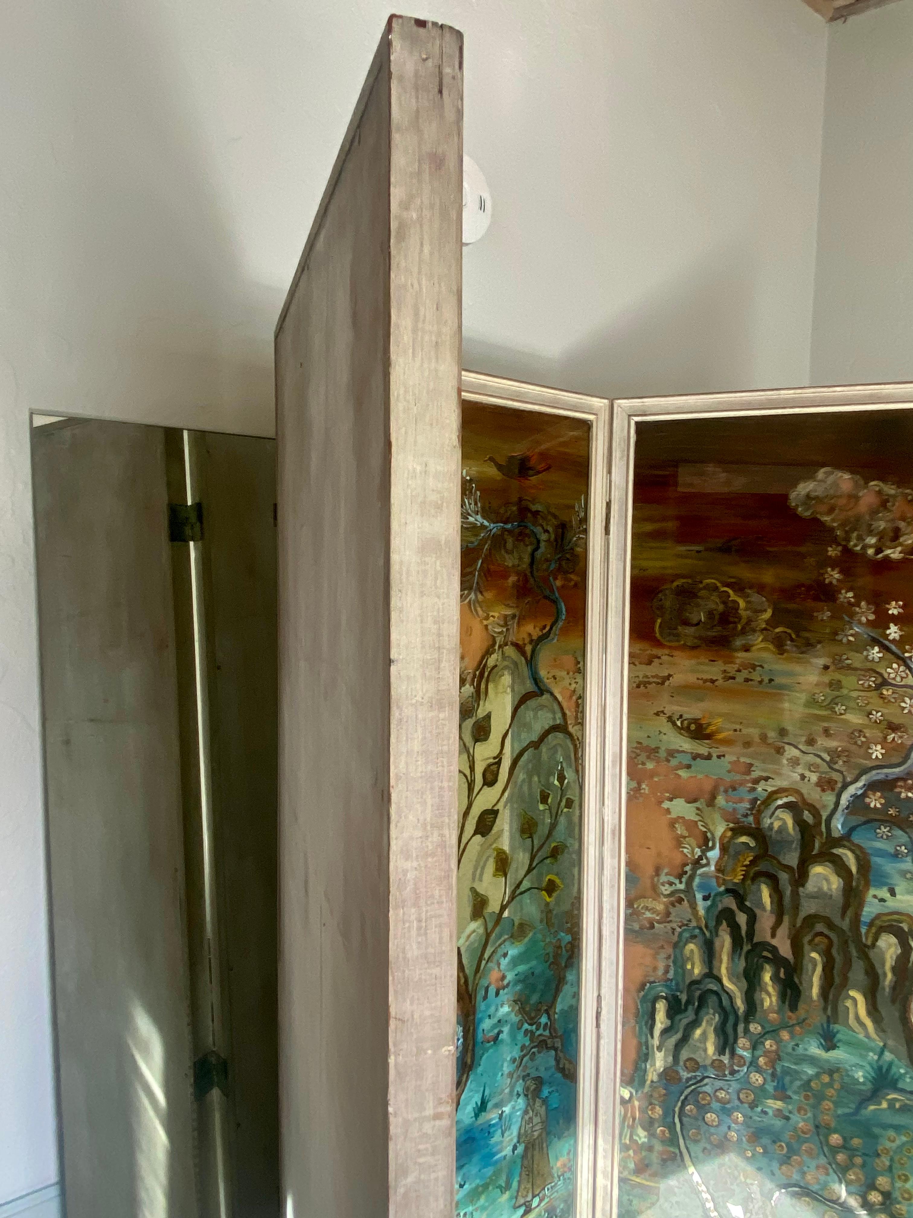 1950's Monumental Reverse Chinoiserie Painted Mirrored Panels Screen Divider  For Sale 11
