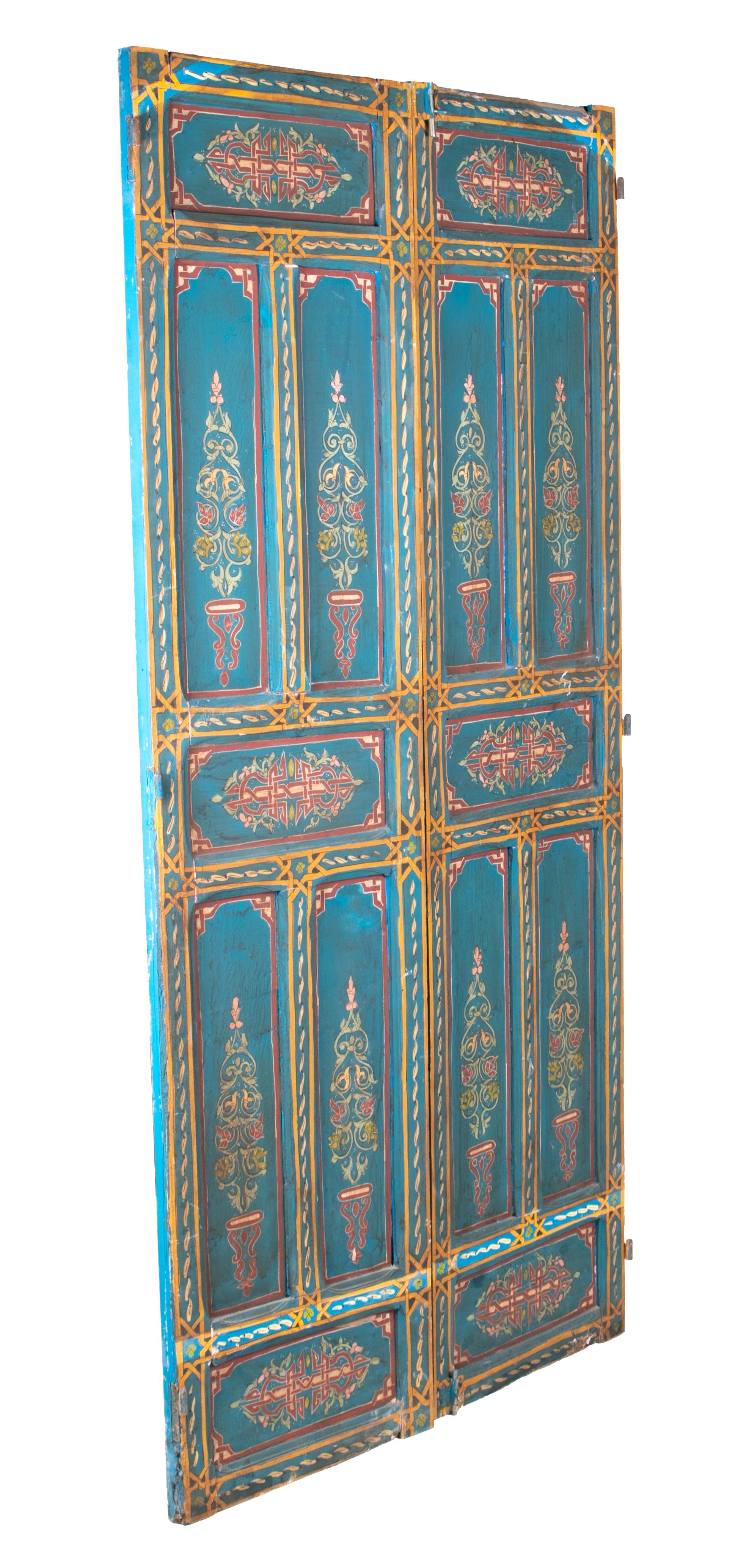 1950s Moroccan Hand Painted Two-Leaf Door with Iron Lock 1