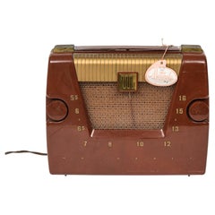 Vintage 1950s Motorola Town & Country Model 6L2 Portable Butterscotch Radio