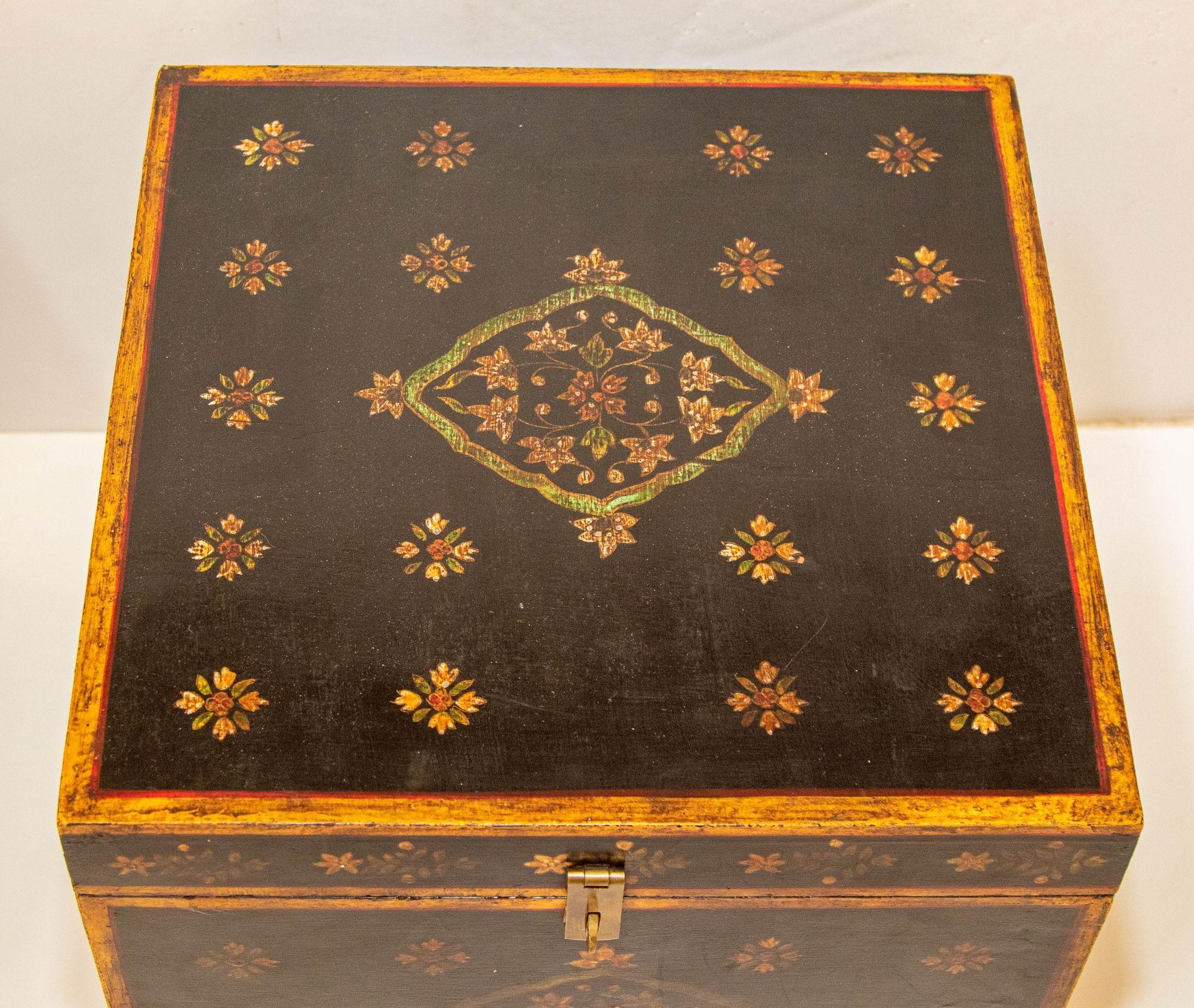 1950s Mughal Style Folk Art Lacquer Hand Painted Decorative Storage Trunks In Good Condition In North Hollywood, CA