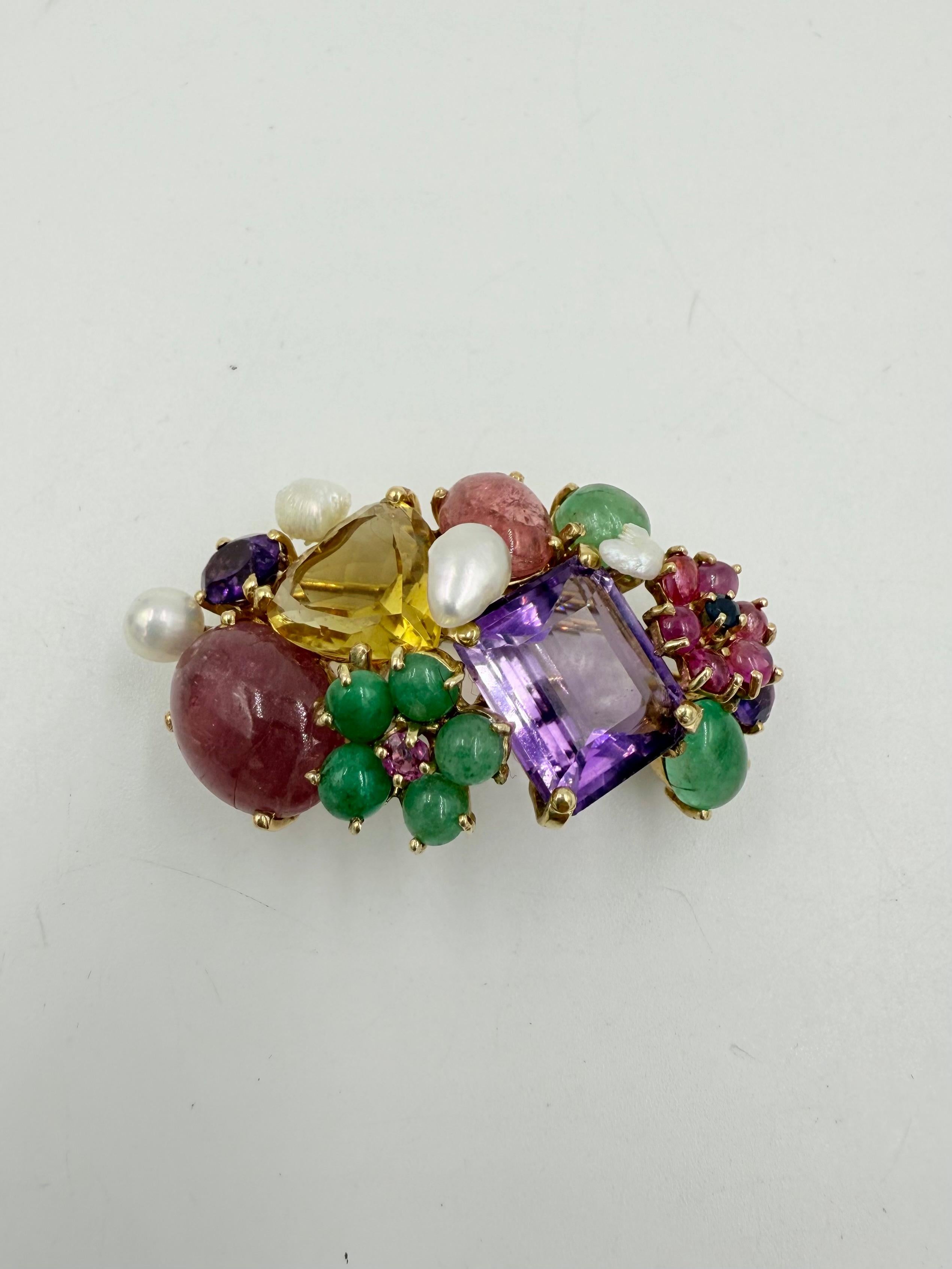 Women's or Men's 1950s Multi Gem 14k Yellow Gold Brooch Pendant For Sale