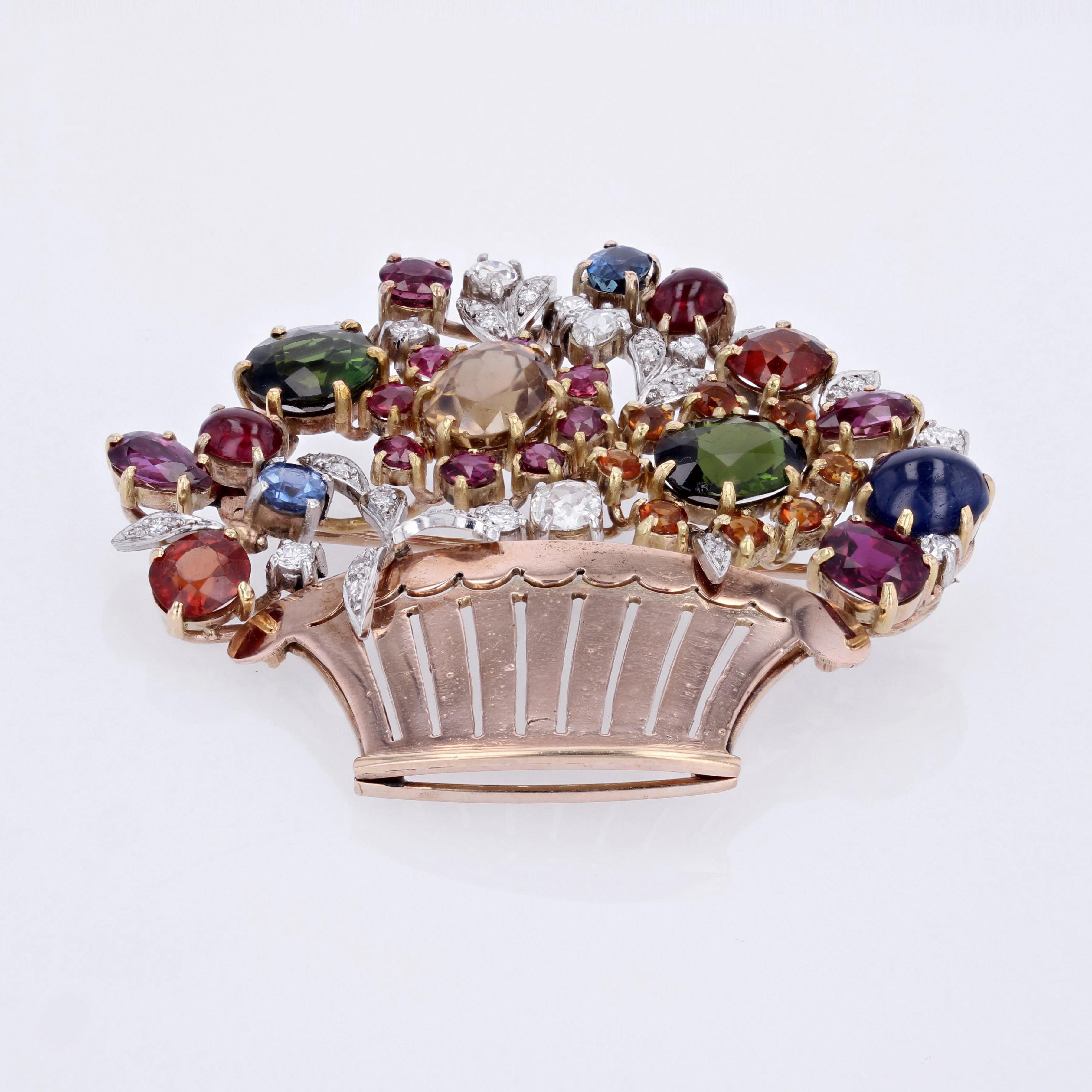 Mixed Cut 1950s Multi Precious Stones Rose Gold Tutti Frutti Bouquet Brooch For Sale