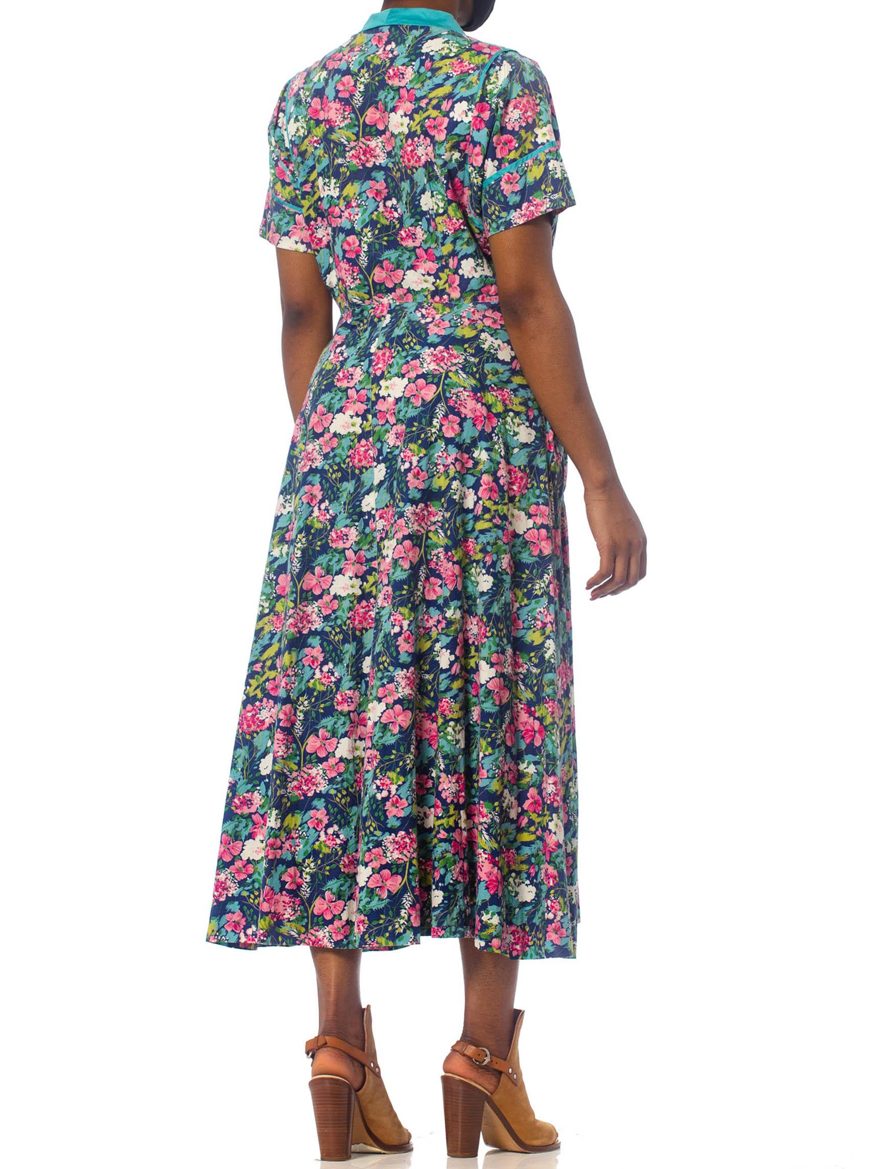 Women's 1950S Pink & Blue Floral Cotton Wrap House Dress XL With Pockets! For Sale