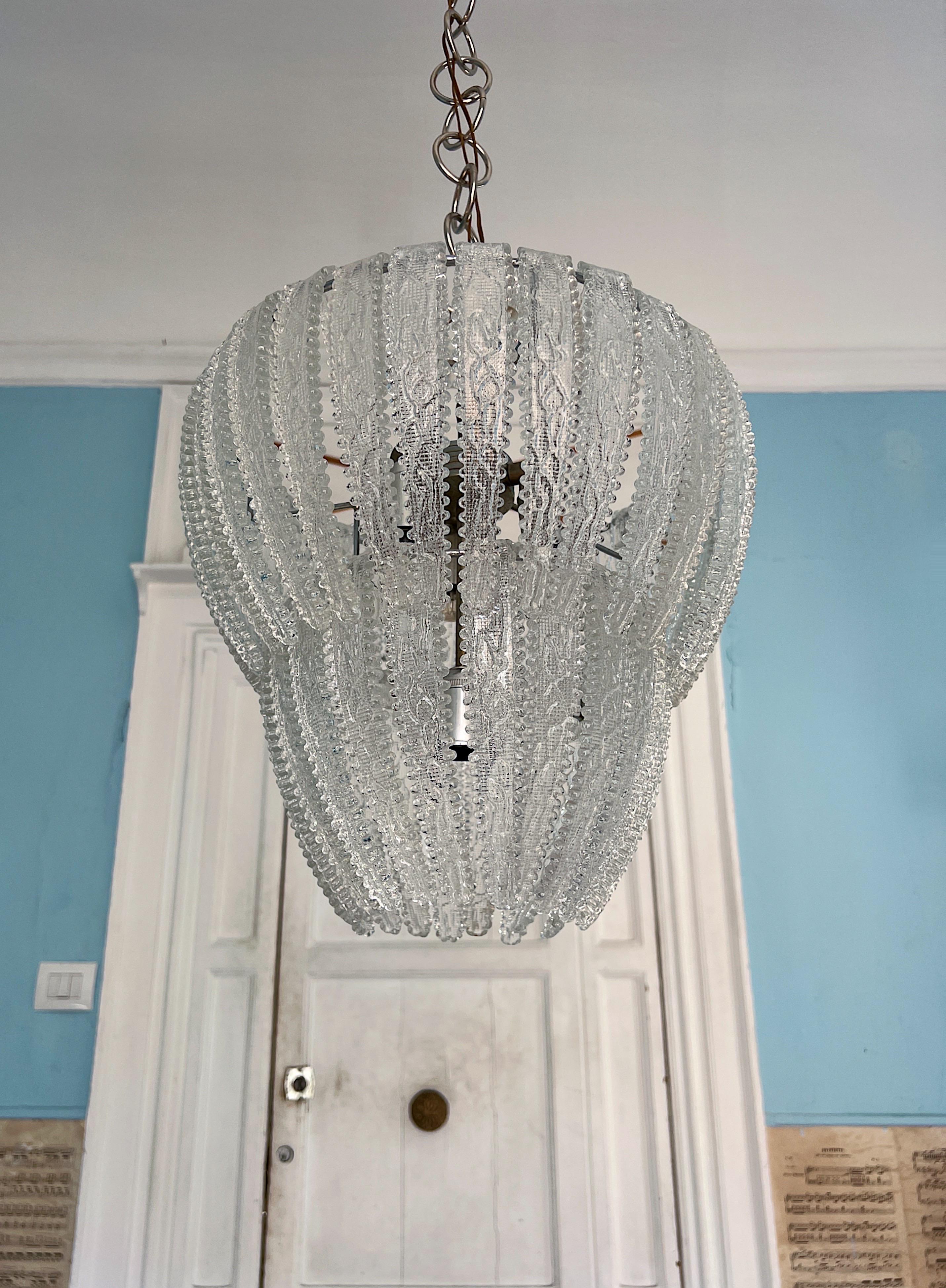 1950s Murano glass chandelier designed by Ercole Barovier For Sale 5