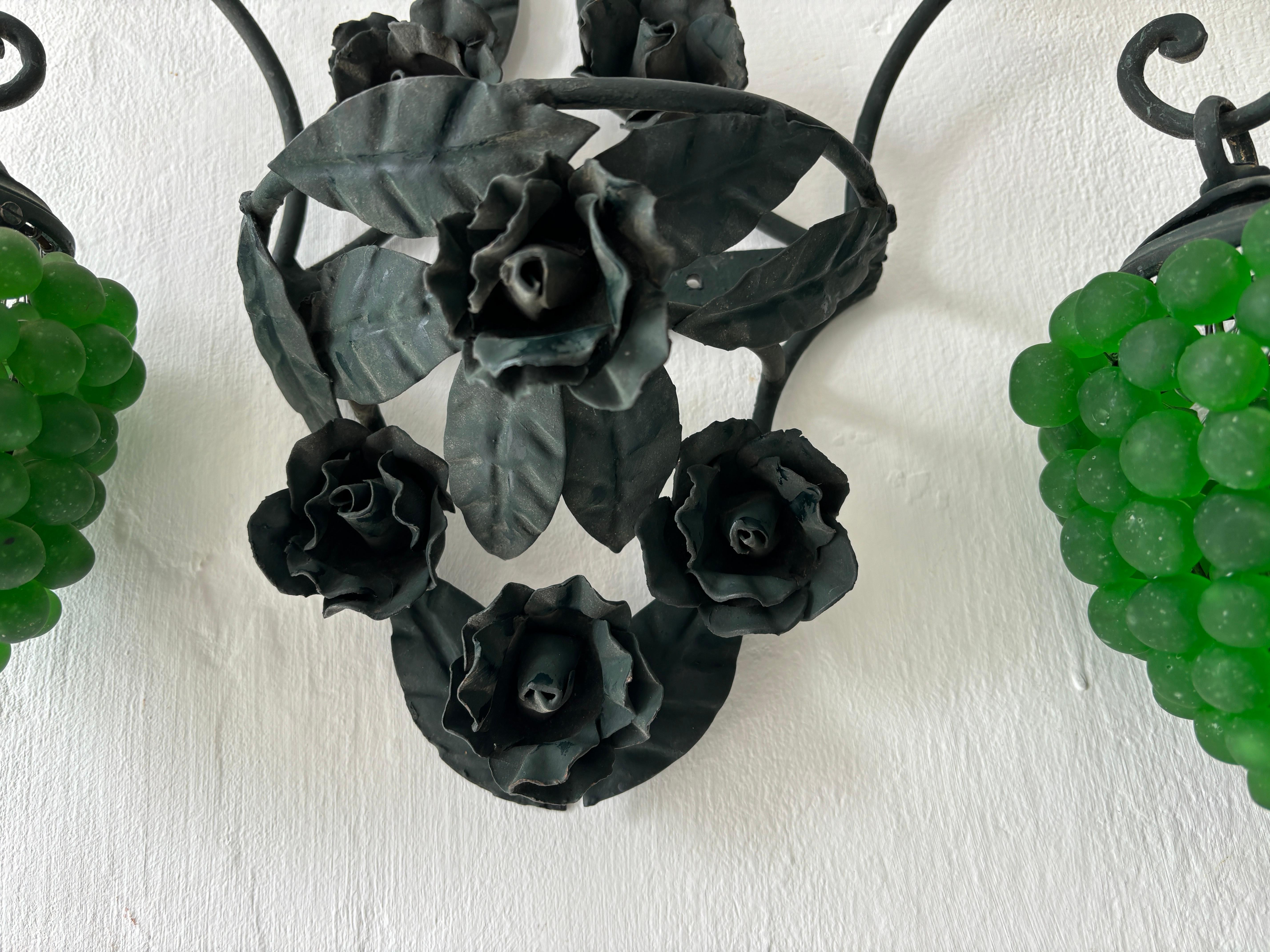 1950er Murano Riesige 3 Lights Grüne Trauben Wandleuchter Rosen Selten im Angebot 1