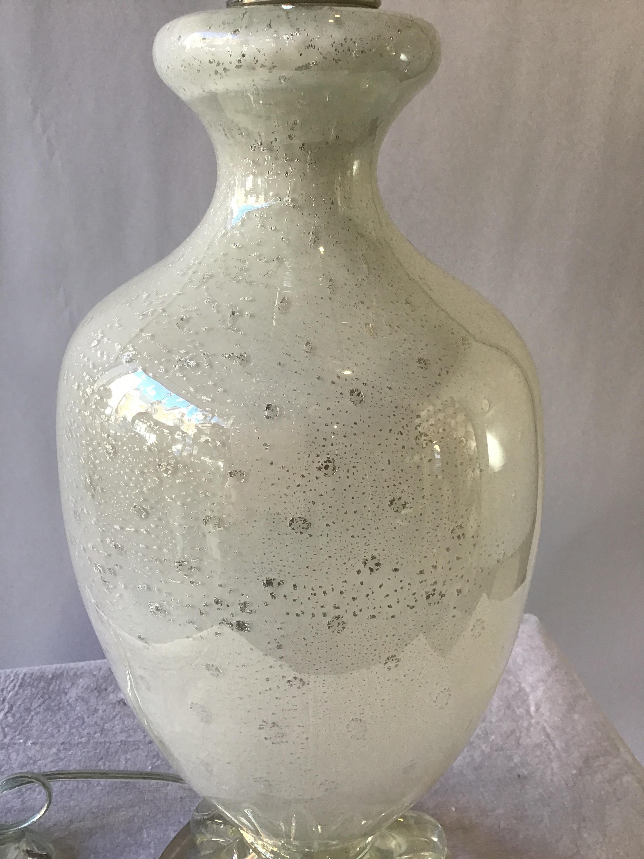 1950s Murano White Glass Table Lamp For Sale 1